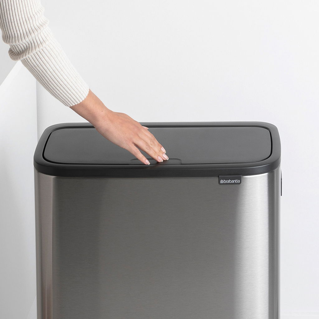 BRABANTIA Touch Bin Bo 2 x 30 l - kosz do segregacji śmieci ze stali nierdzewnej dwukomorowy