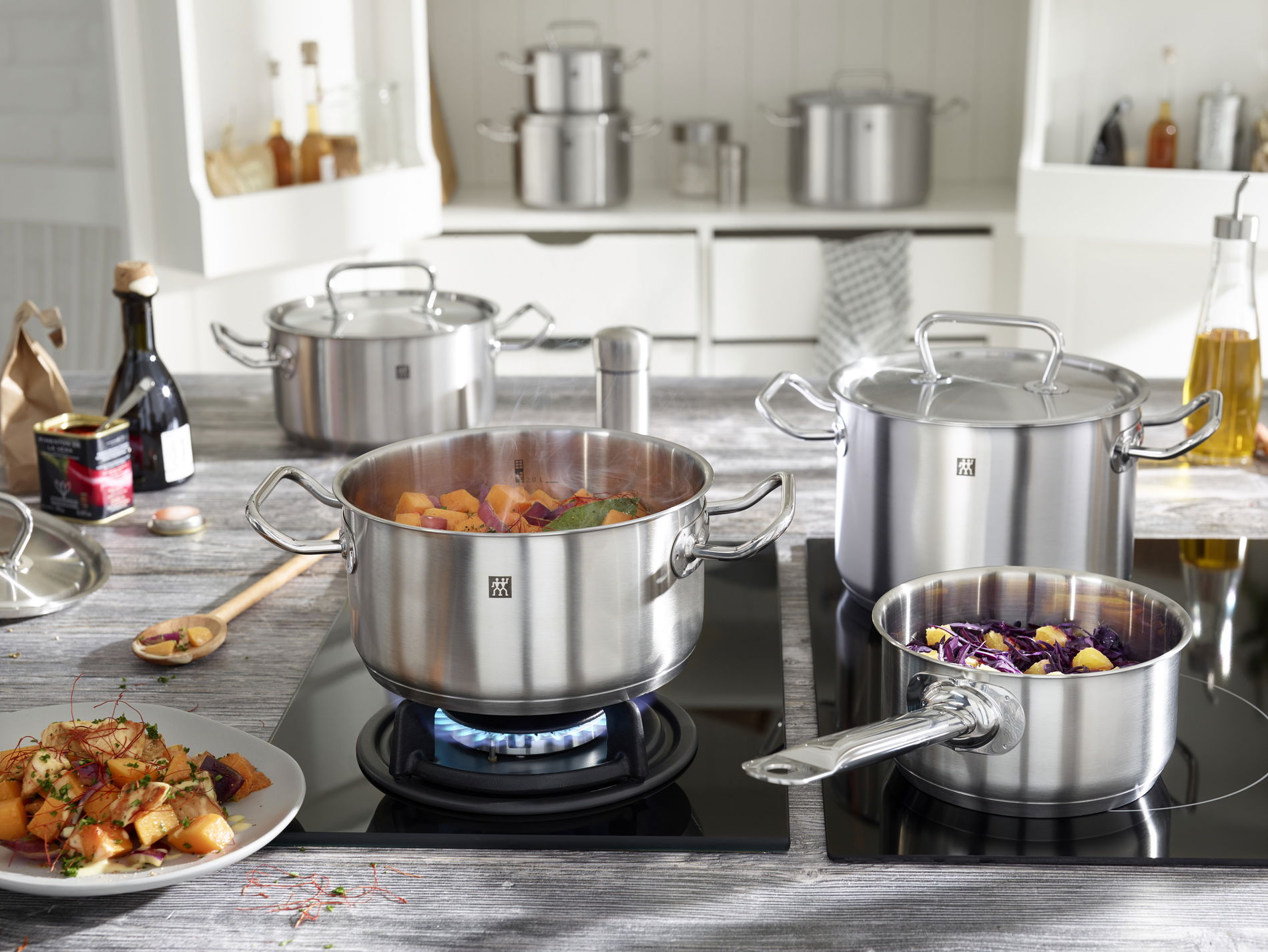 Zwilling Twin Classic 4,5 l - hrnec s poklicí z nerezové oceli