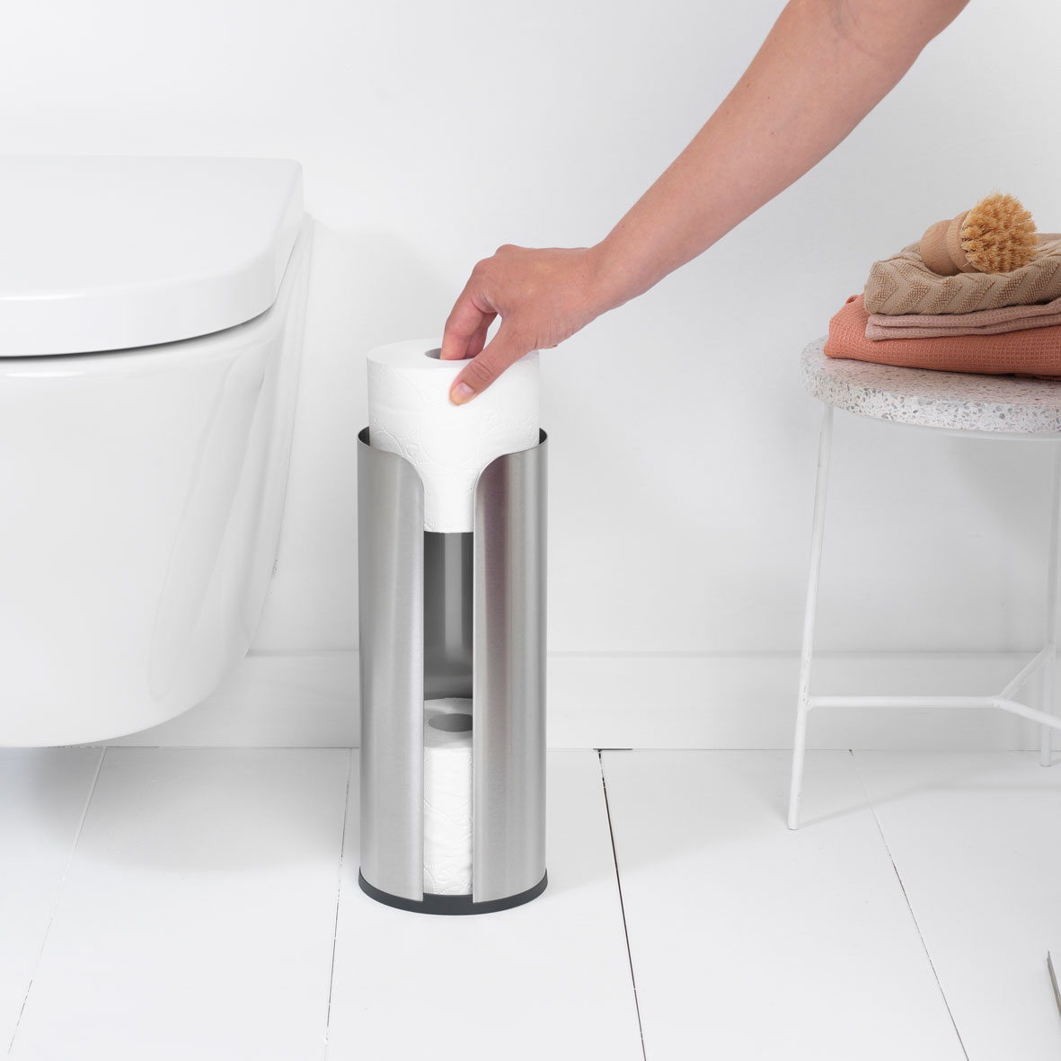 BRABANTIA ReNew mat - stojak na papier toaletowy ze stali nierdzewnej