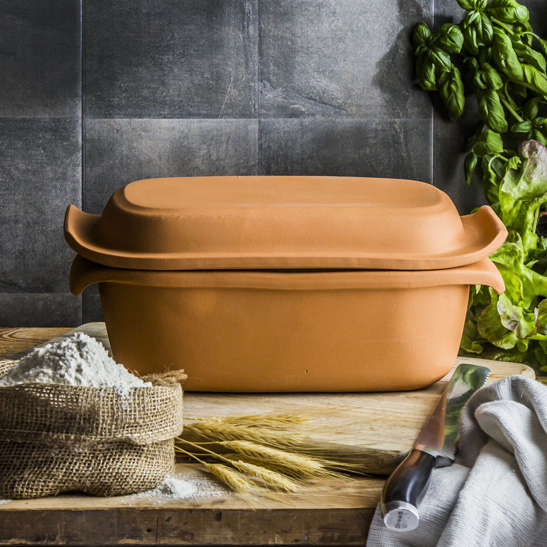 BROWIN Roman Pot 2,5 l - hliněný římský hrnec na chléb s pokličkou