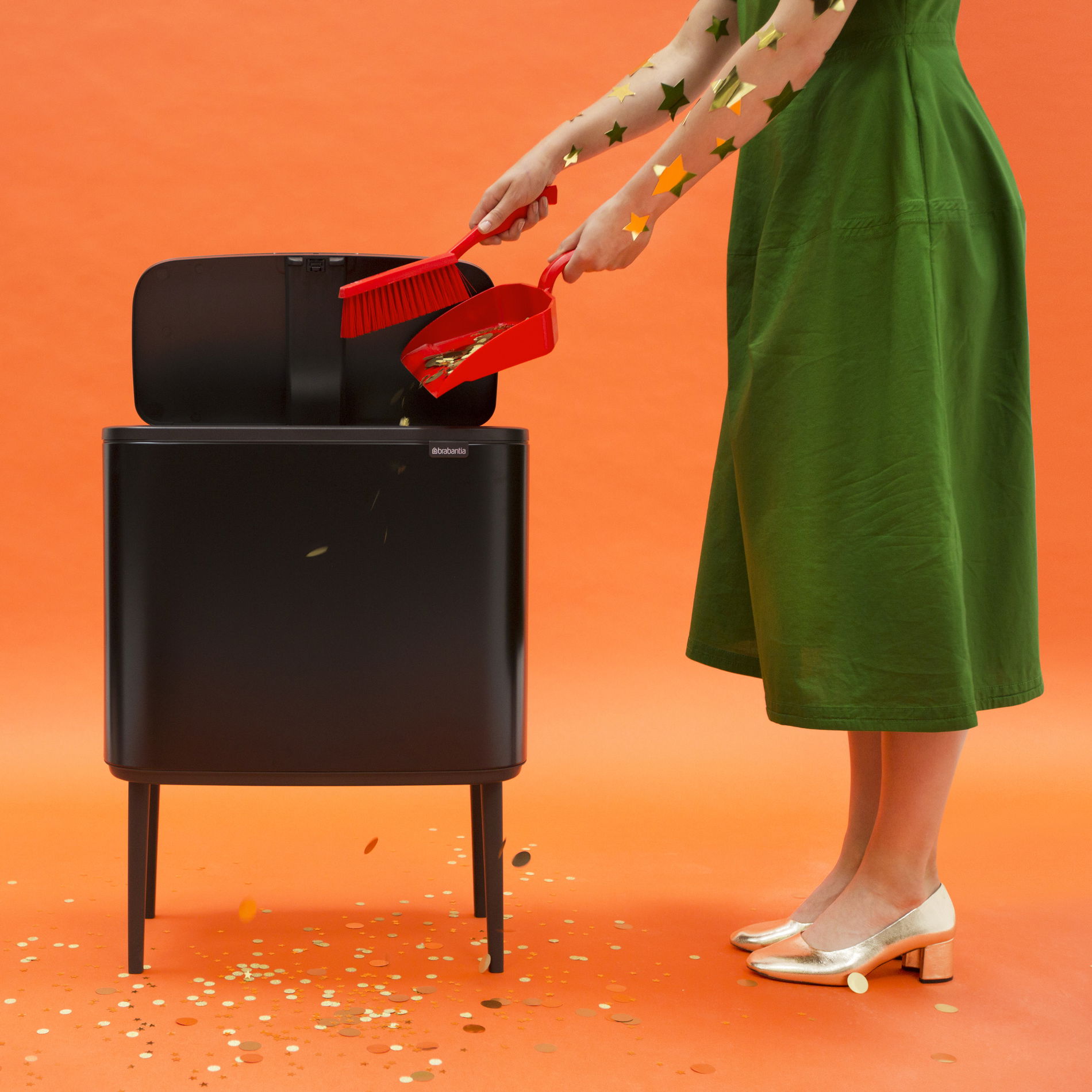 BRABANTIA Touch Bin Bo 3 x 11 l czarny - kosz do segregacji śmieci stalowy trzykomorowy