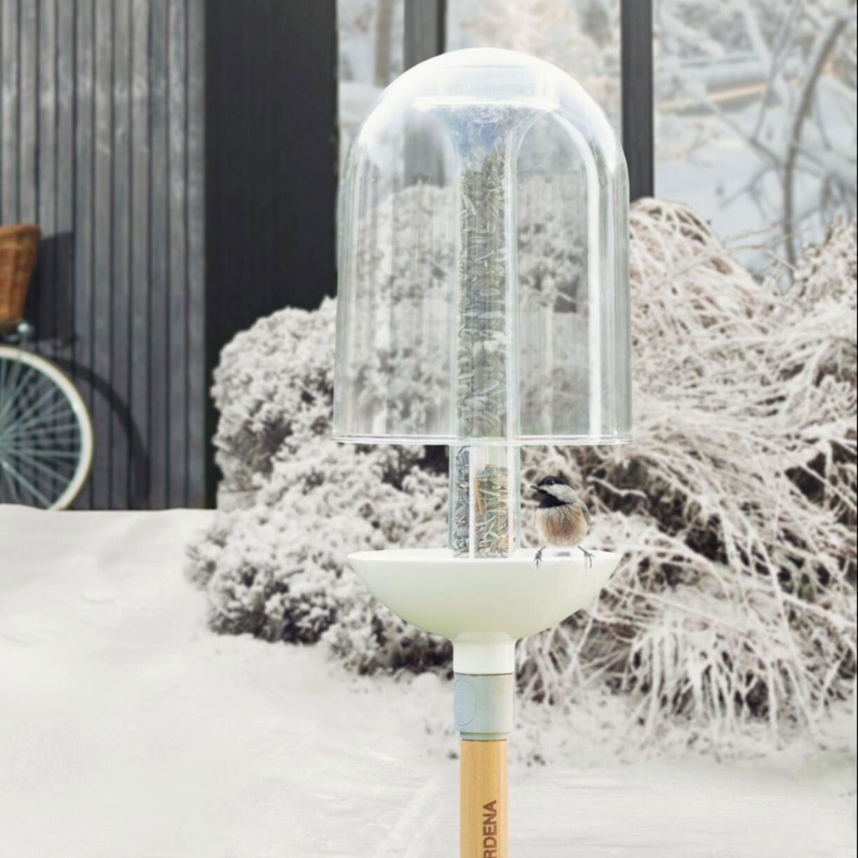 GARDENA ClickUp! - akrylový kŕmidlo pre vtáky GARDENA ClickUp! - akrylový kŕmidlo pre vtáky