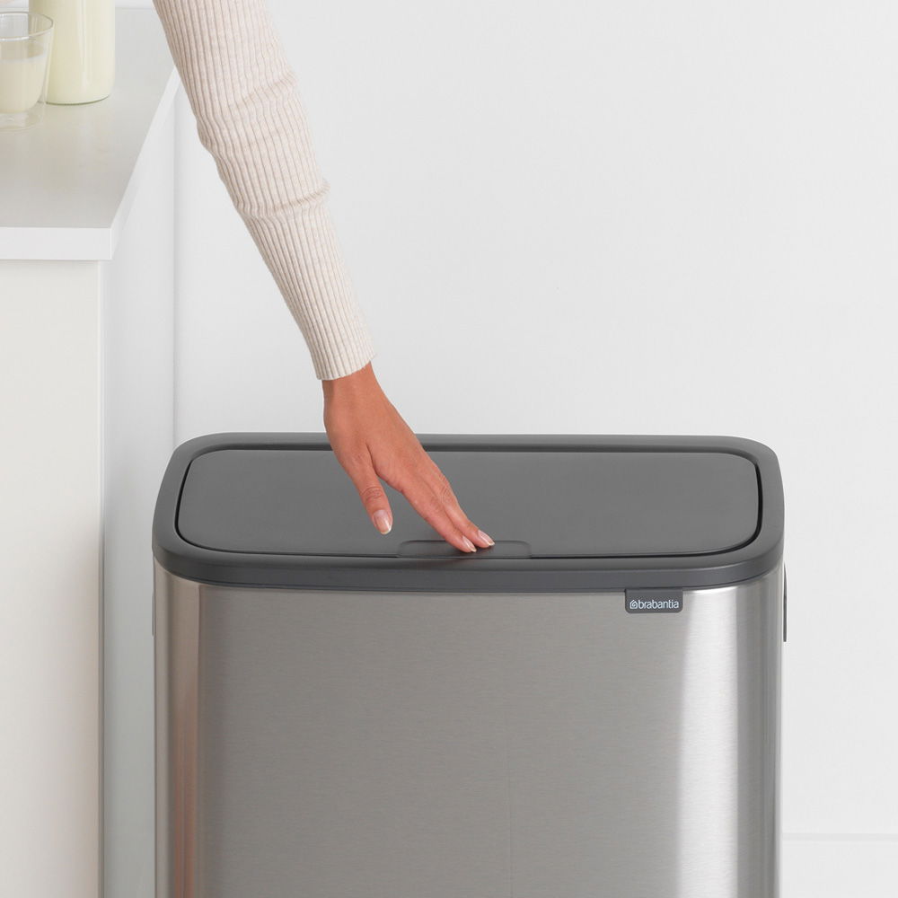 BRABANTIA Touch Bin Bo 2 x 30 l strieborný - kôš na triedenie odpadu z nerezovej ocele s dvoma komorami