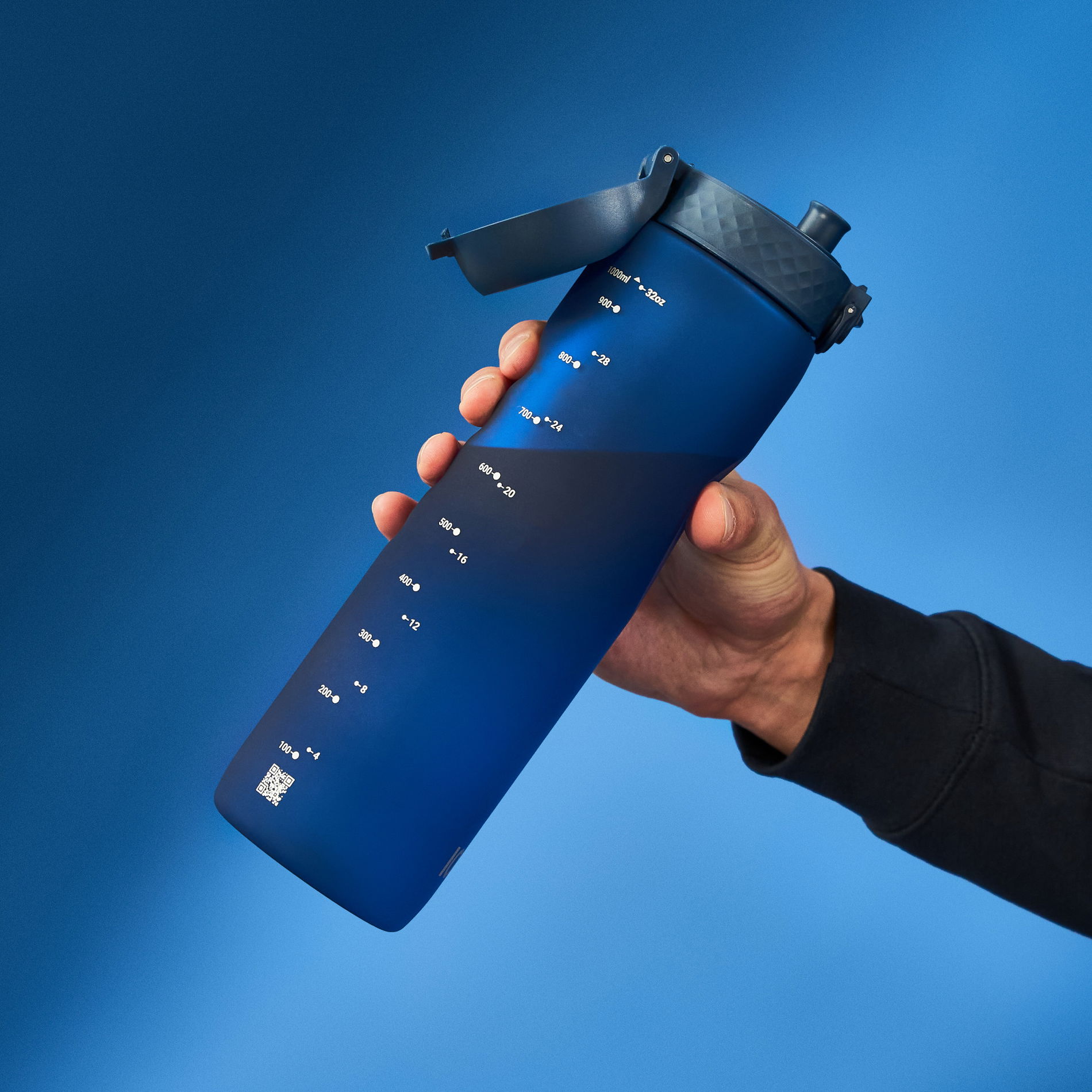 ION8 Recyclon Navy 1 l - fľaša / bidón na vodu a nápoje