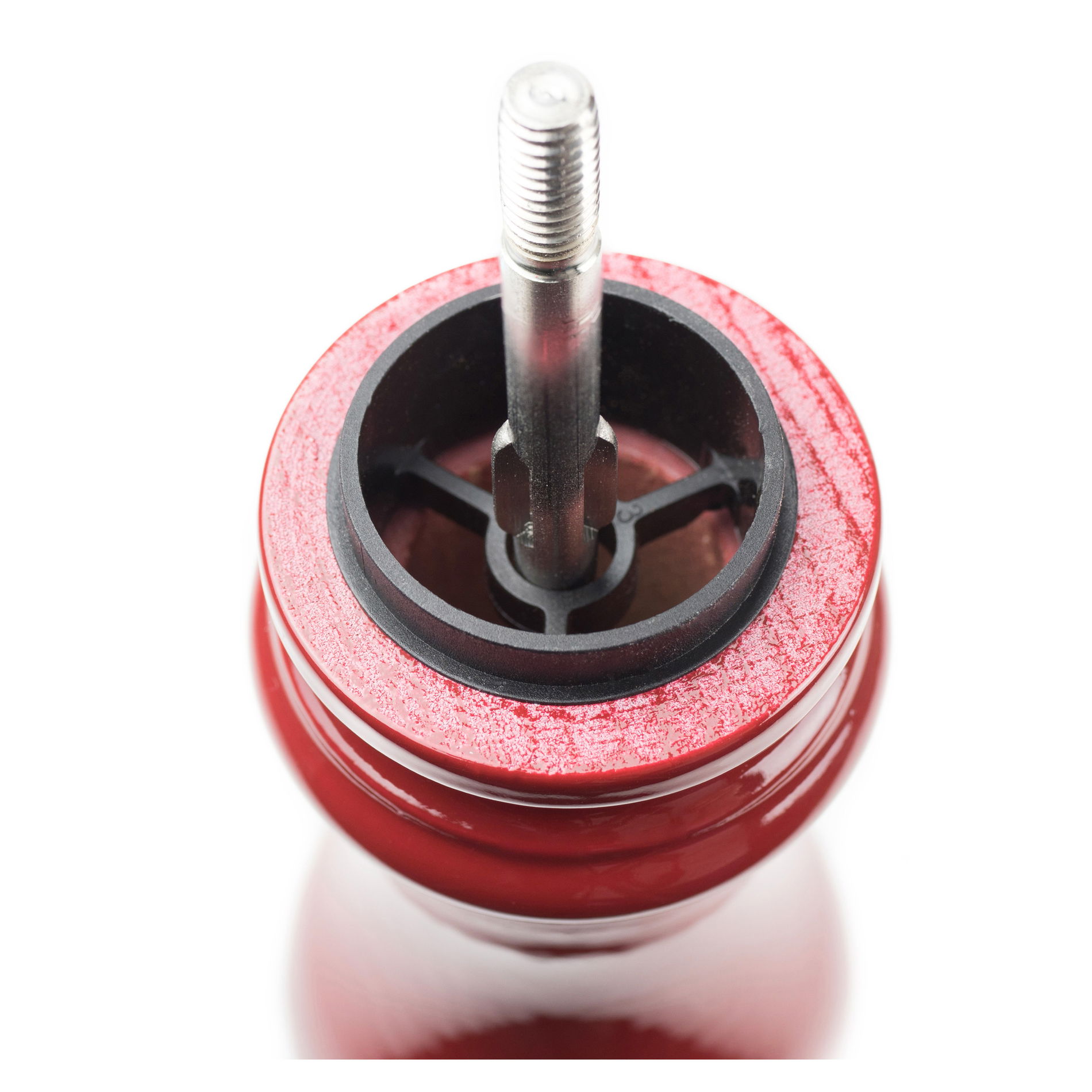 PEUGEOT Paris Lacquer Red Passion 22 cm tmavě červená - dřevěný ruční mlýnek na pepř