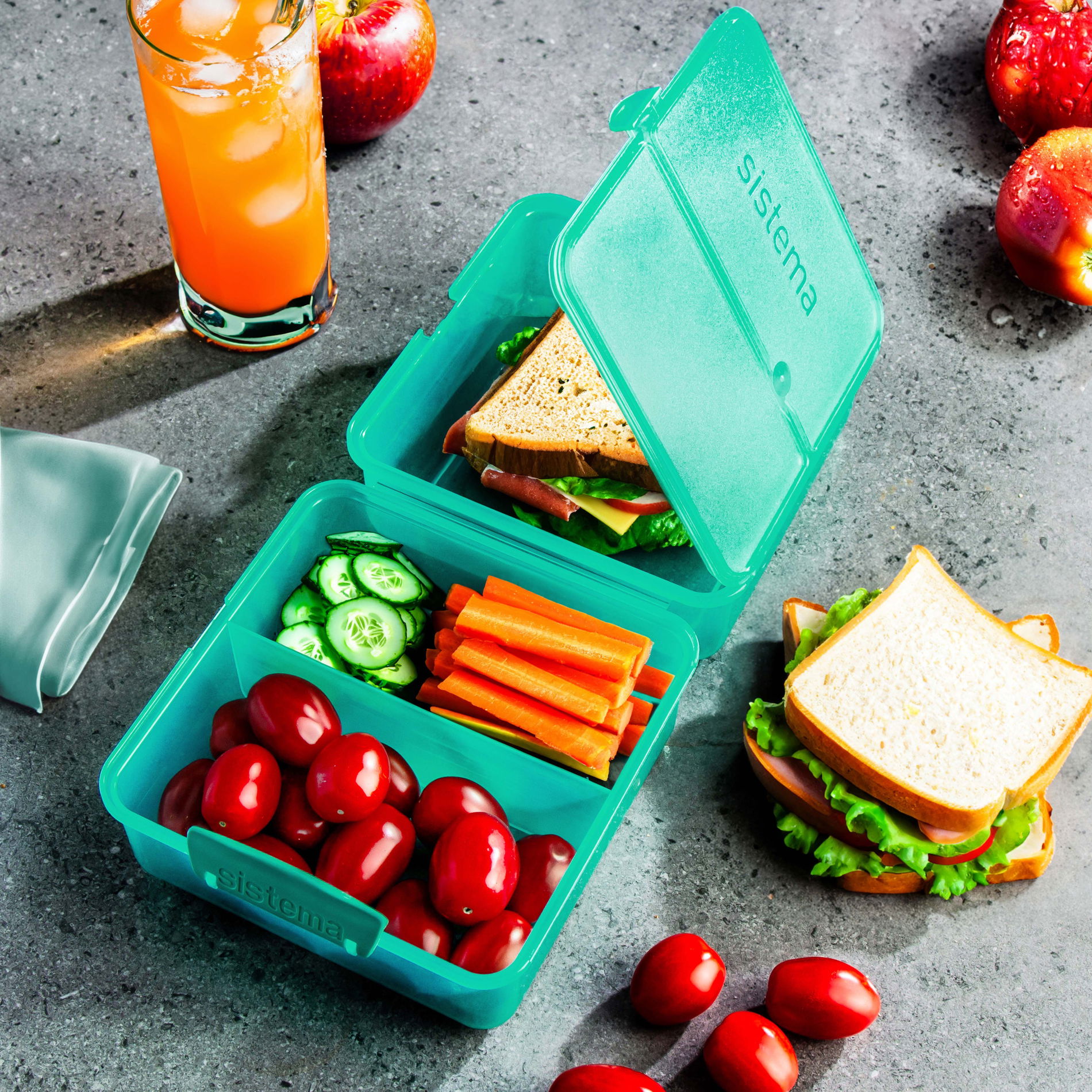 SISTEMA Lunch Cube Coloured 1,4 l zelená - krabička na oběd / tříkomorová plastová taška na snídani