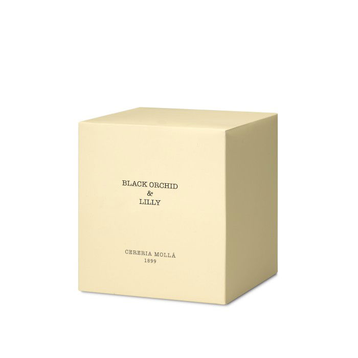 Świeca zapachowa sojowa w słoiku CERERIA MOLLA BOUTIQUE BLACK ORCHID AND LILY 600 g