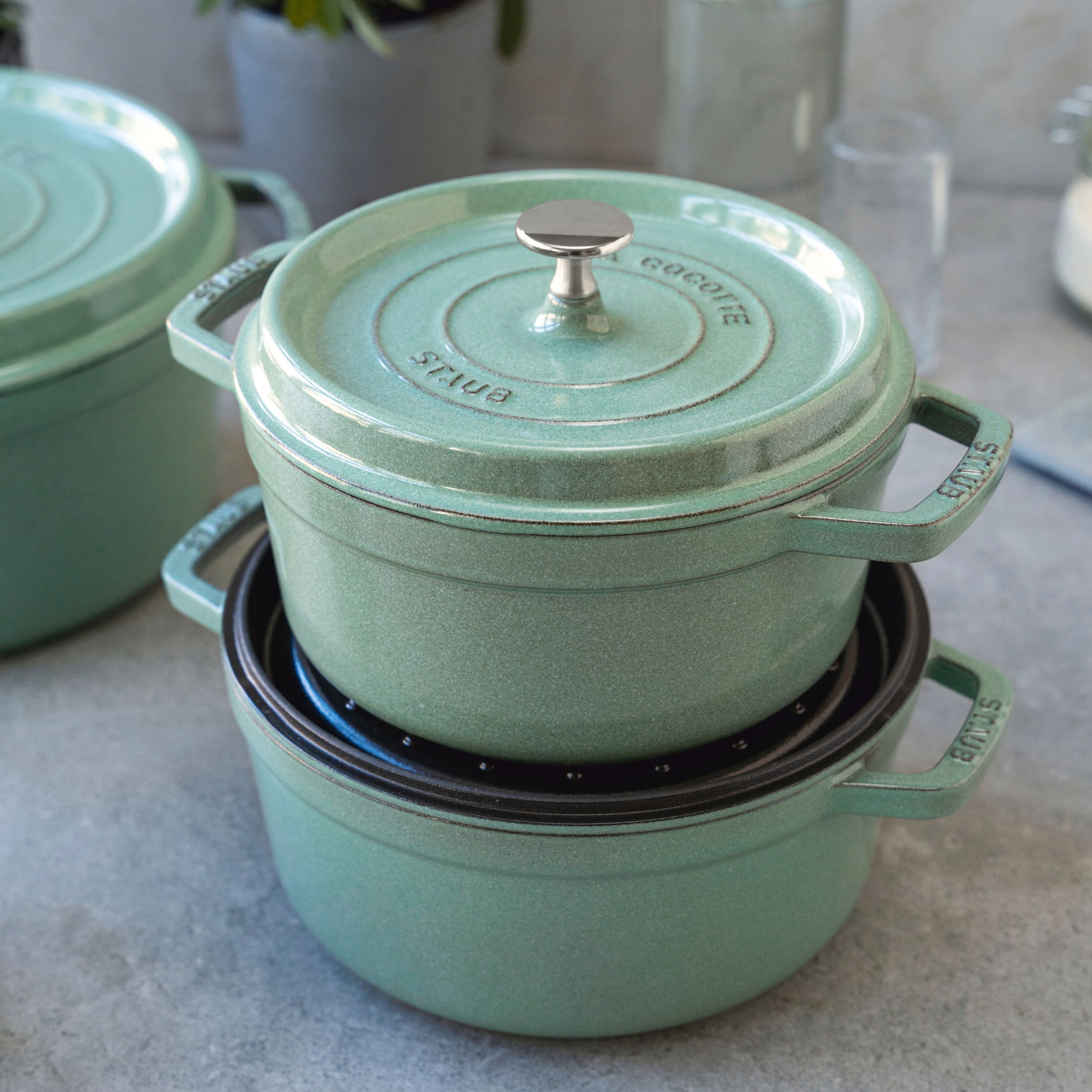 STAUB La Cocotte 6,7 l mint - litinový hrnec s poklicí