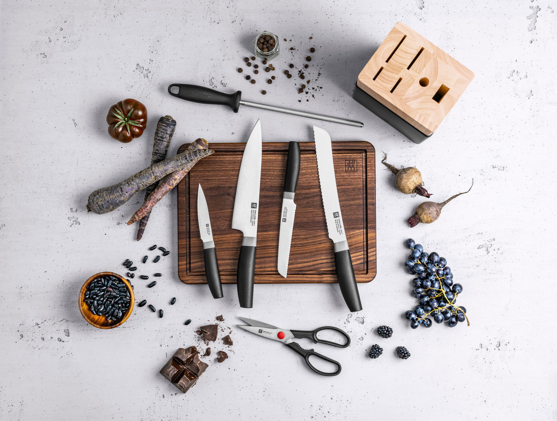 ZWILLING Now S 20 cm - nôž na chlieb z nehrdzavejúcej ocele