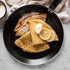 DE BUYER Choc Resto 30 cm čierna - nepriľnavá panvica na palacinky
