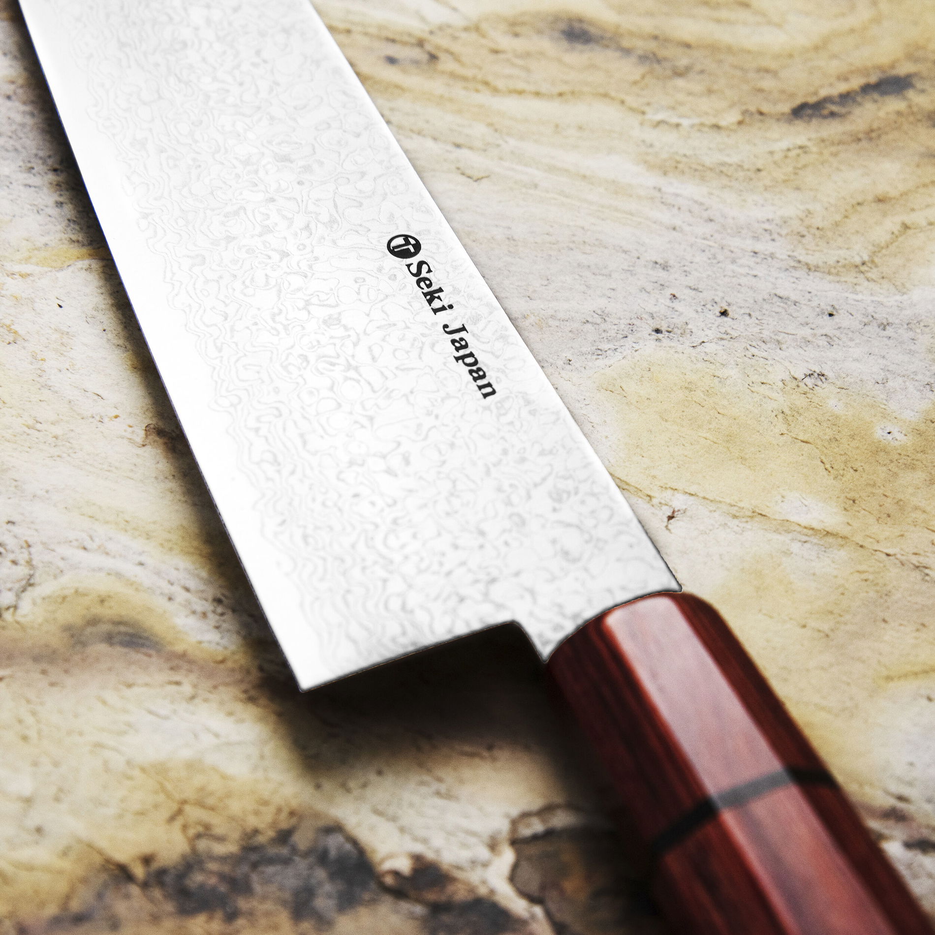 KANETSUNE SEKI Minamo-kaze 18 cm - japonský nůž Santoku z nerezové oceli