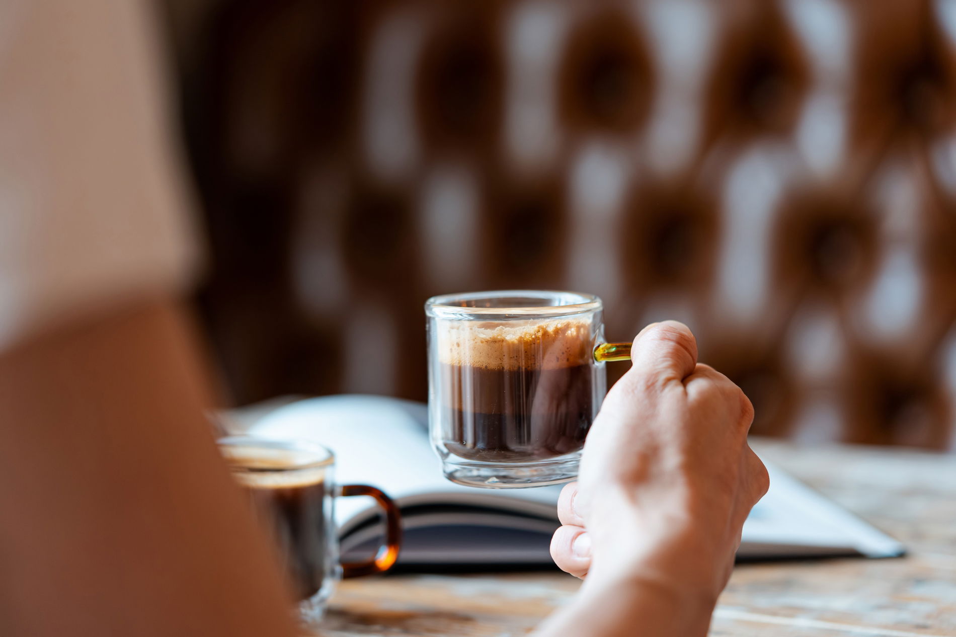 VIALLI DESIGN Amber 80 ml 2 ks. - Sklenice na espresso s dvojitou stěnou