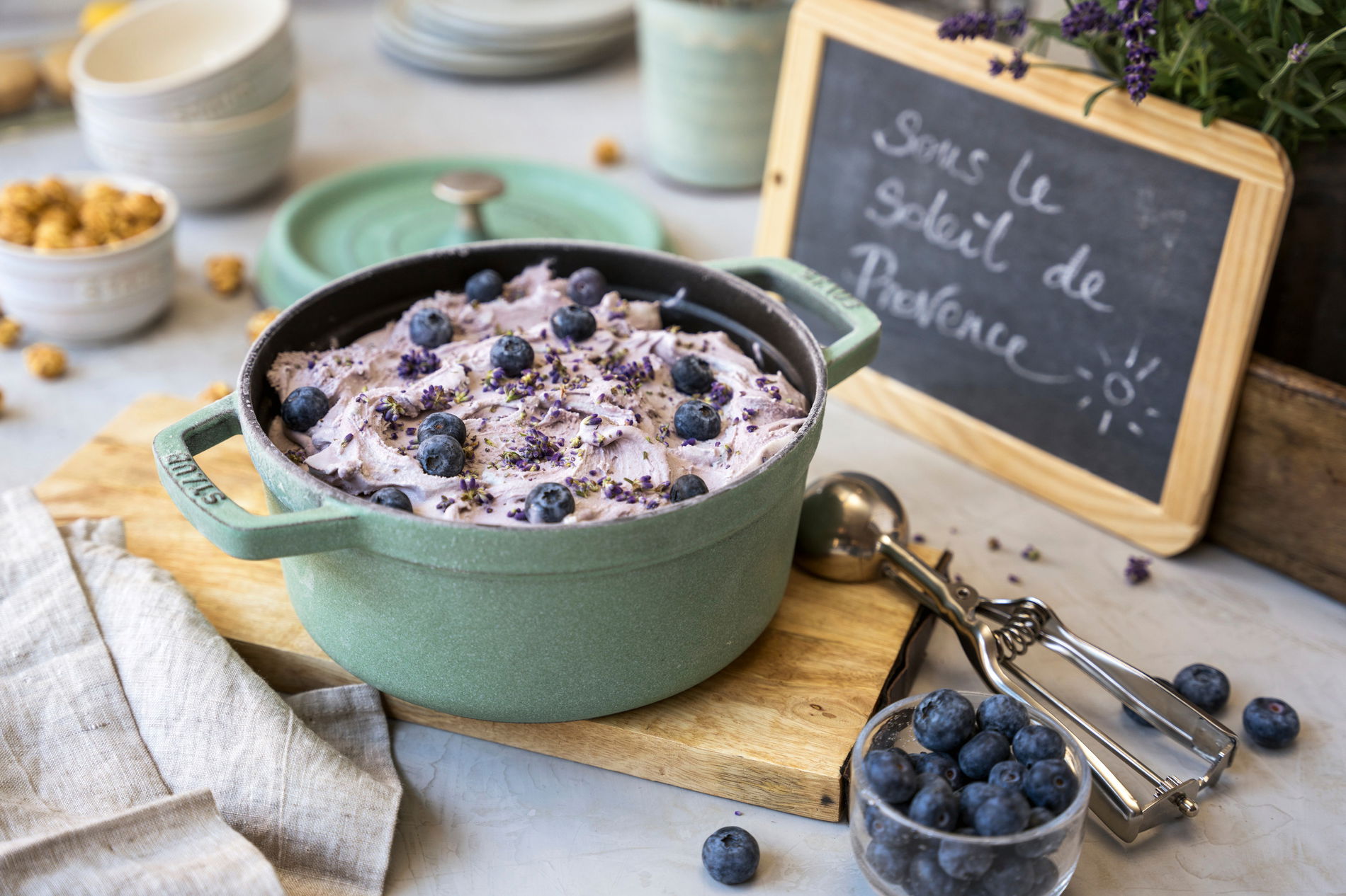 STAUB La Cocotte 2,6 l - železný hrniec s pokrievkou