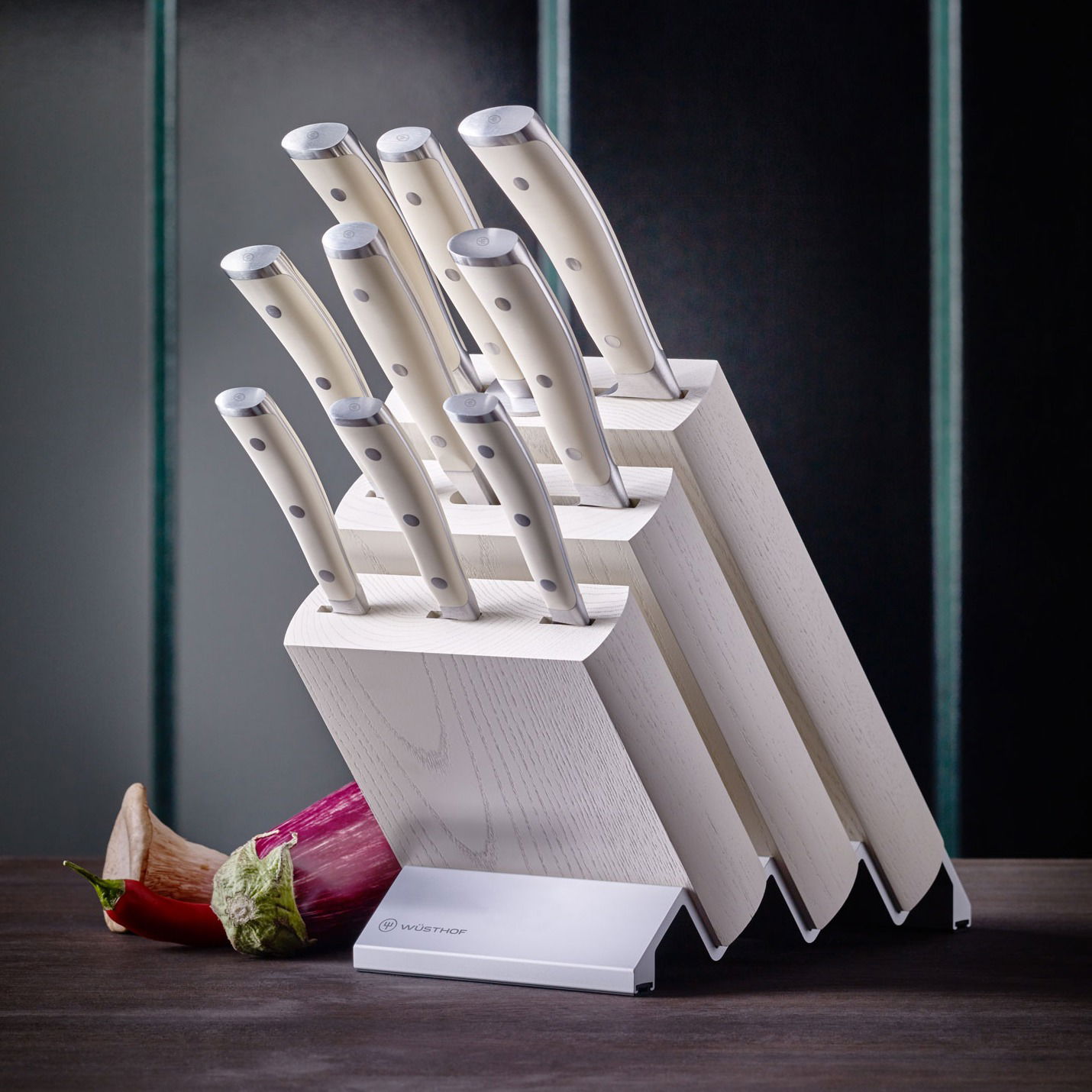 Nôž na vykrajovanie 7/17,9 cm CLASSIC IKON CREME - WÜSTHOF (novinka)
