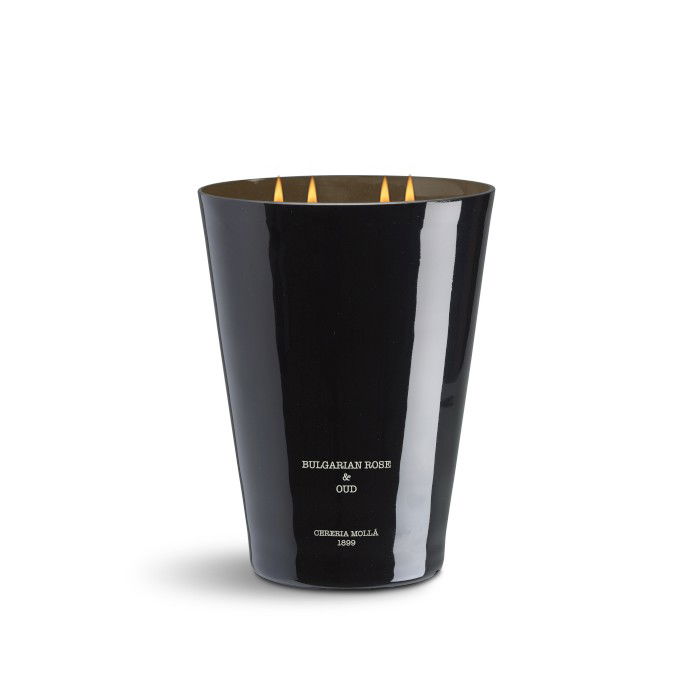 Świeca zapachowa sojowa w słoiku CERERIA MOLLA BOUTIQUE BULGARIAN ROSE AND OUD 3,5 kg