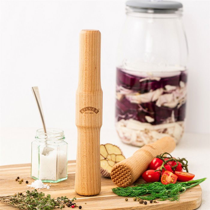KILNER 24,5 cm - dřevěný nástroj na kvašení zelí