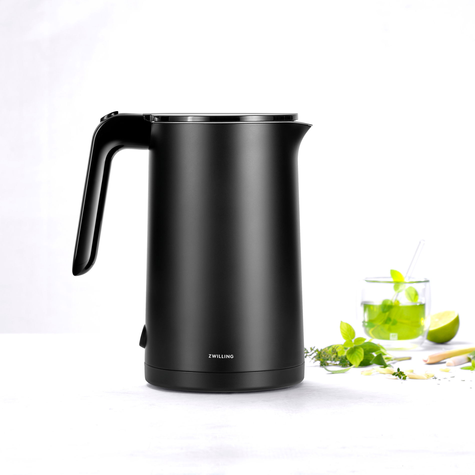 ZWILLING Enfinigy 1,5 l - elektrická bezdrátová rychlovarná konvice z nerezové oceli