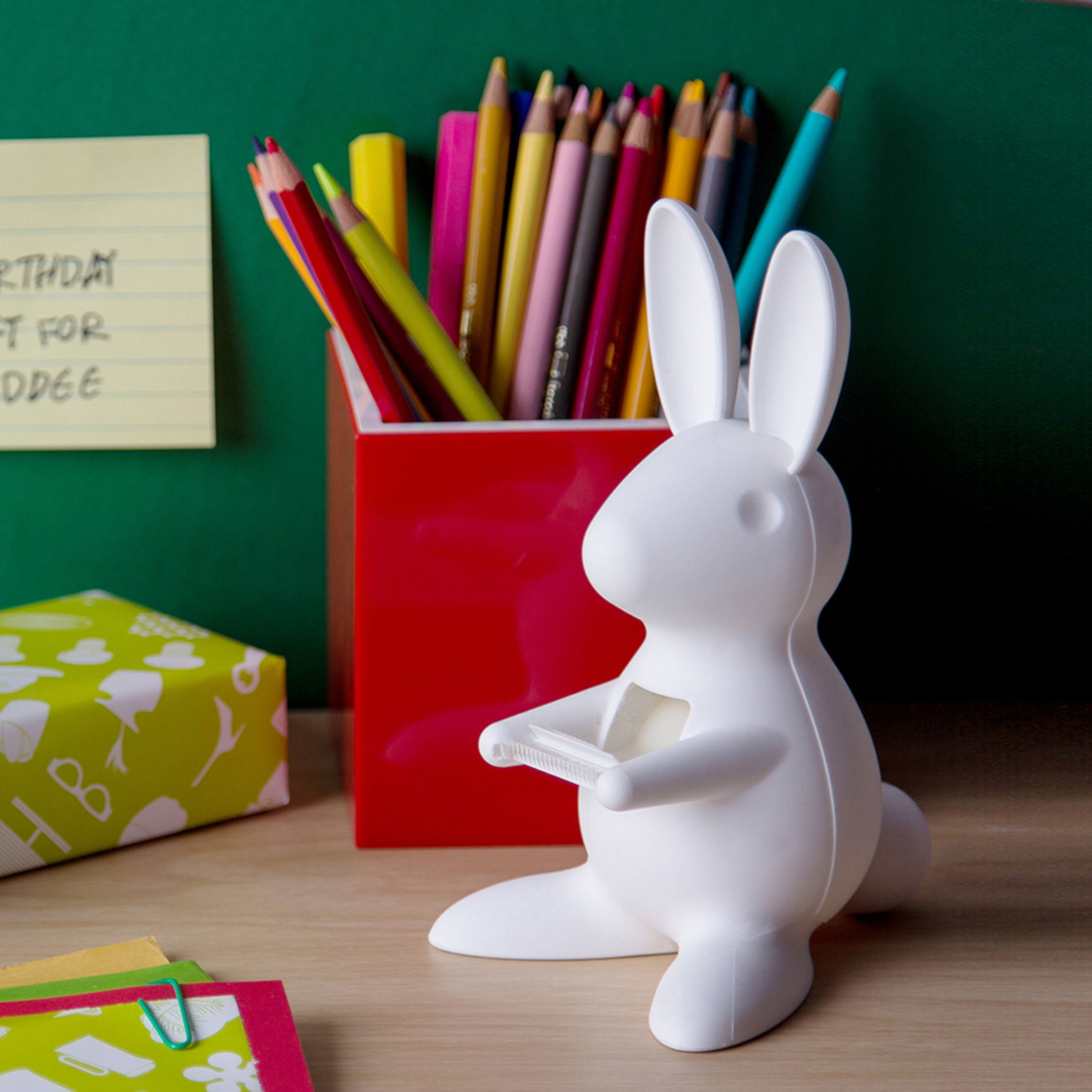 QUALY Bunny Bunny bílý - plastový zásobník na lepicí pásku