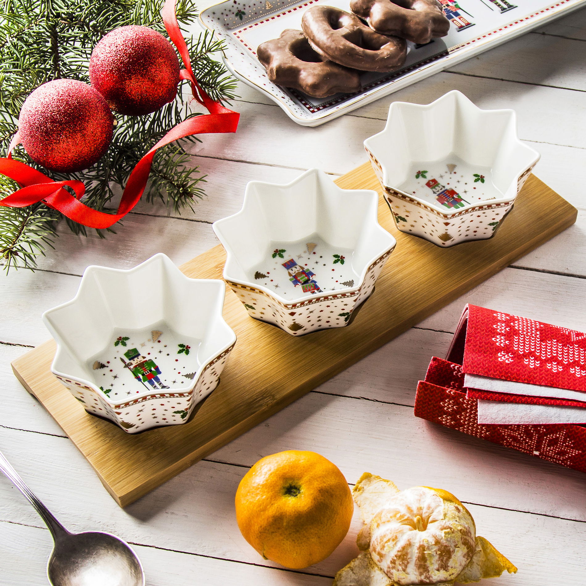 Porcelánové misky na dipy na stojanu CHRISTMAS IN EASY LIFE BÍLÉ 3 ks