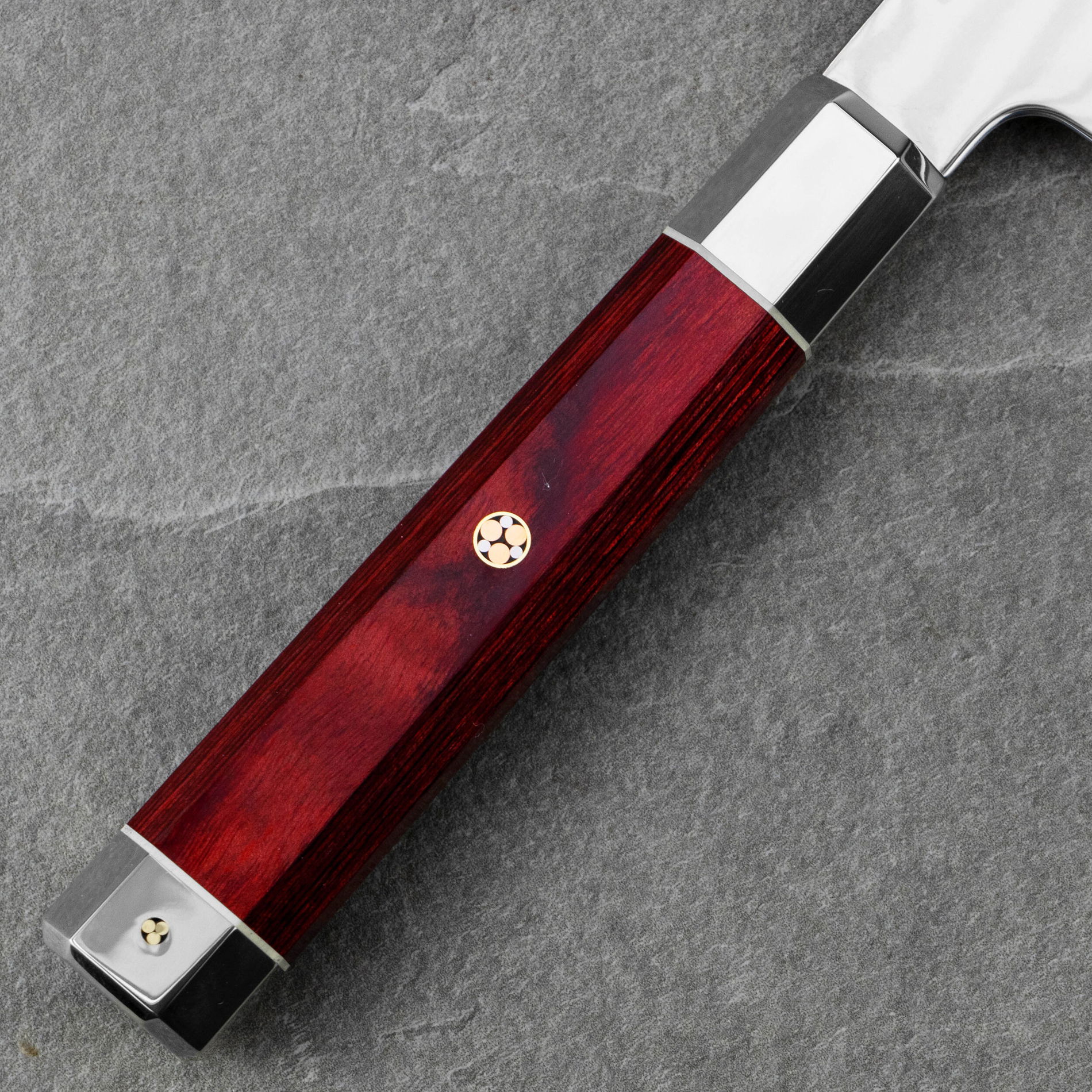 MCUSTA Zanmai Ultimate Aranami 18 cm - japonský nůž Santoku z nerezové oceli