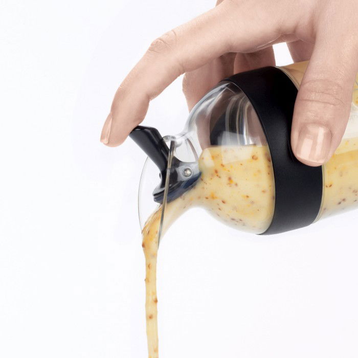 OXO Good Grips - shaker na omáčky a dresinky