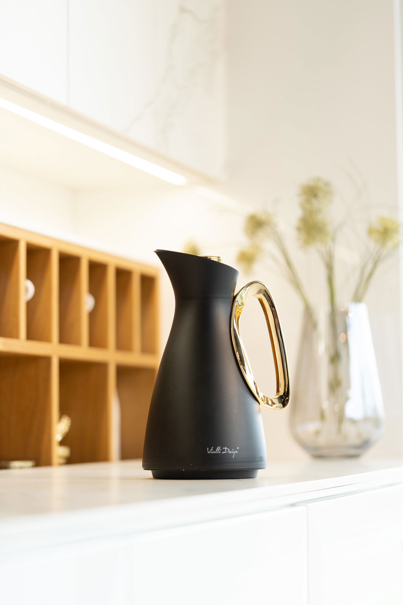 VIALLI DESIGN Alessia1 l - termoska na čaj a kávu