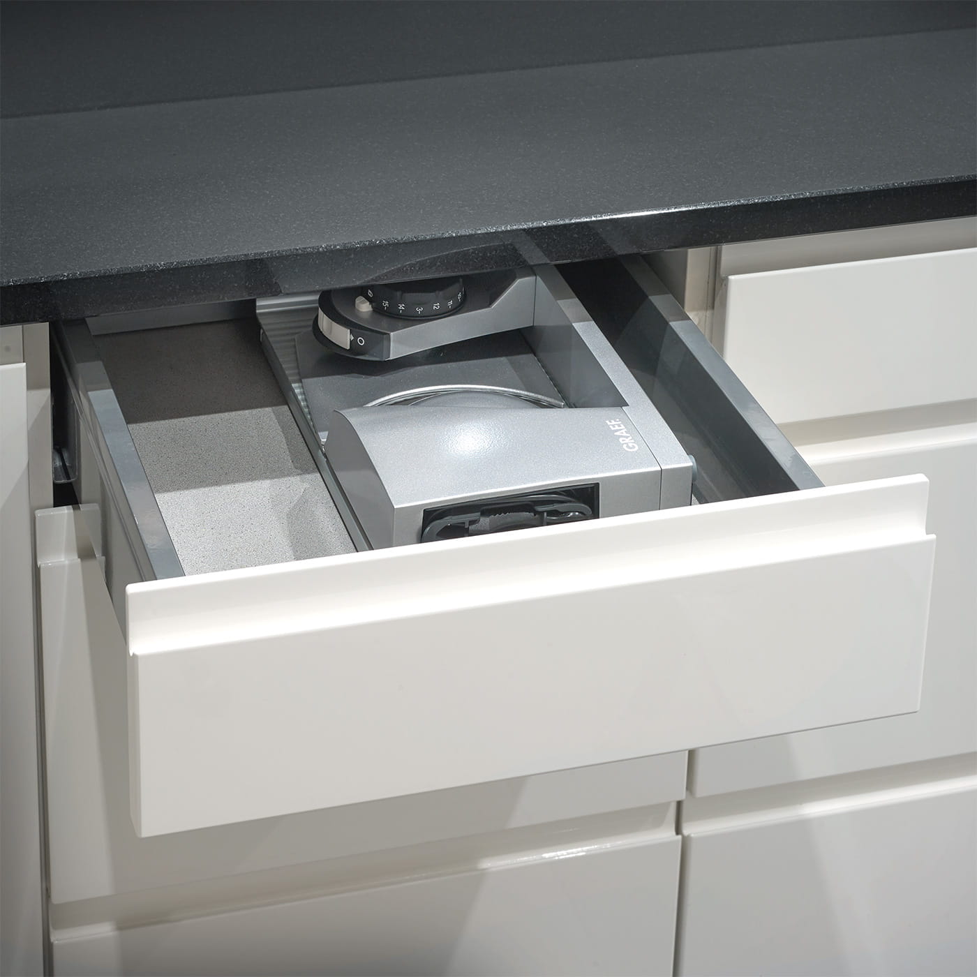 GRAEF Foldable MYtiny MT 1000 45 W - krajalnica do chleba i wędlin elektryczna