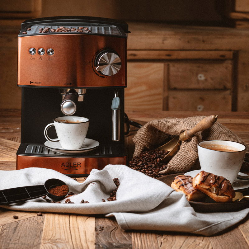 ADLER Gusto 850 W měděný - Tlakový kávovar