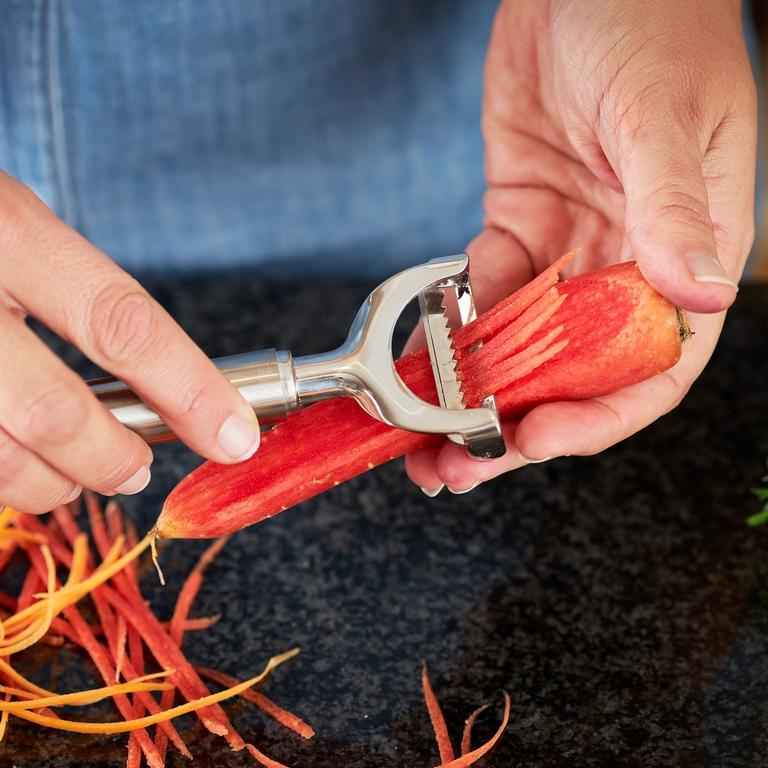 ROESLE Rundgriff 17 cm - lúpačka / nôž na julienne z nerezovej ocele