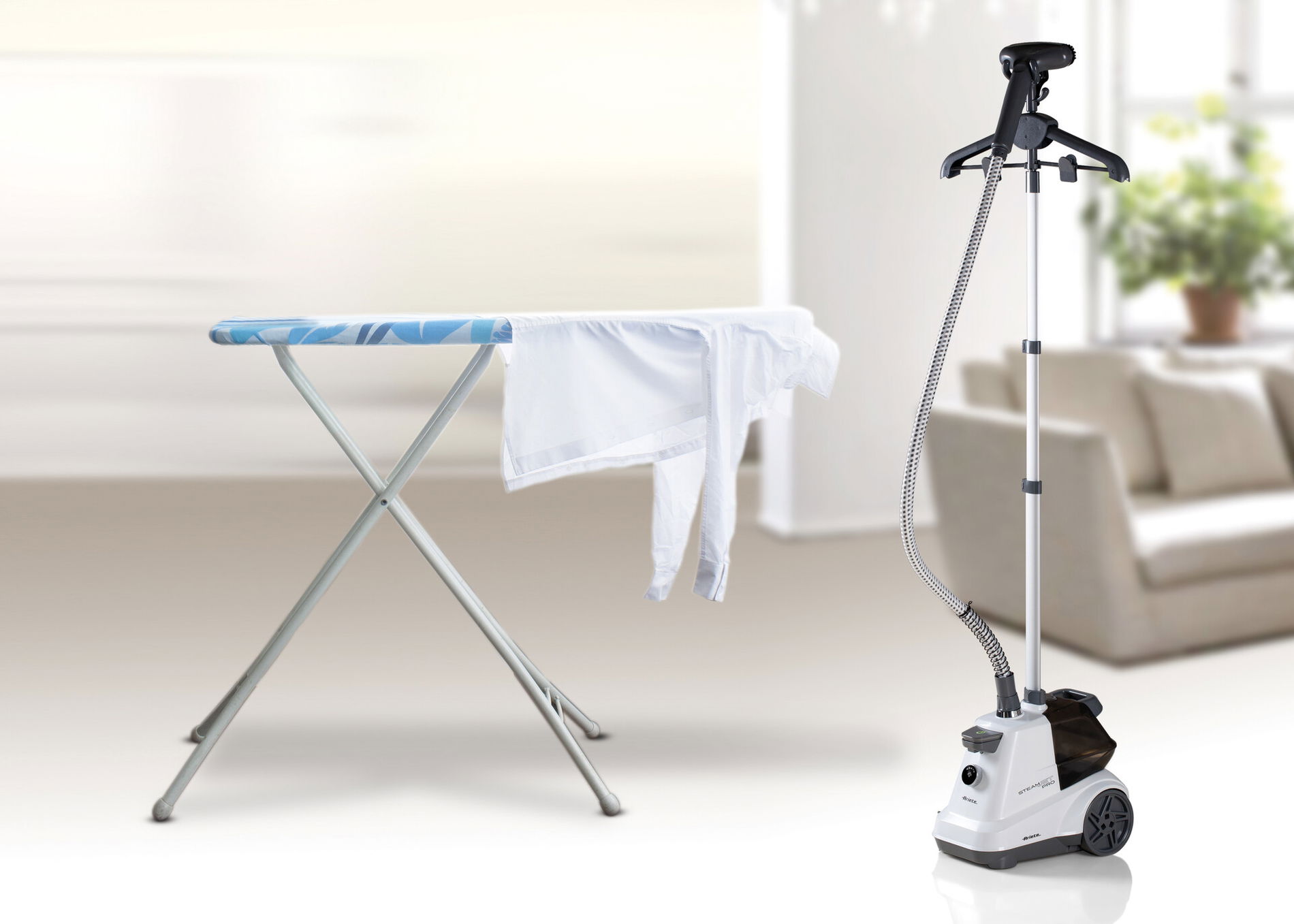 ARIETE Professional Garment Steamer 2200 W - napařovač oděvů