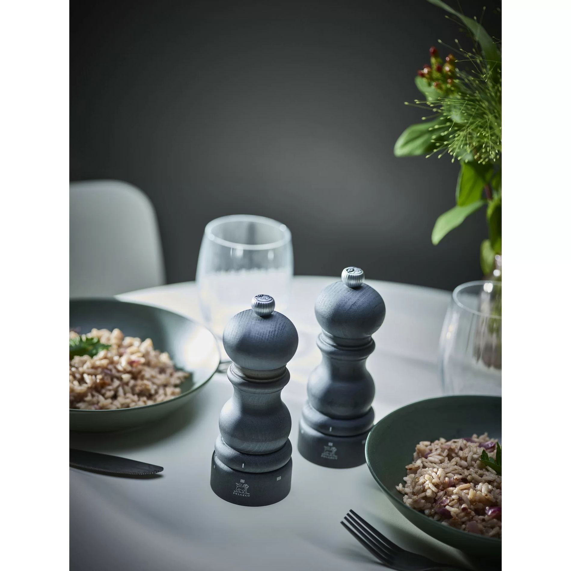 PEUGEOT Paris 15 cm - drevený ručný mlynček na korenie