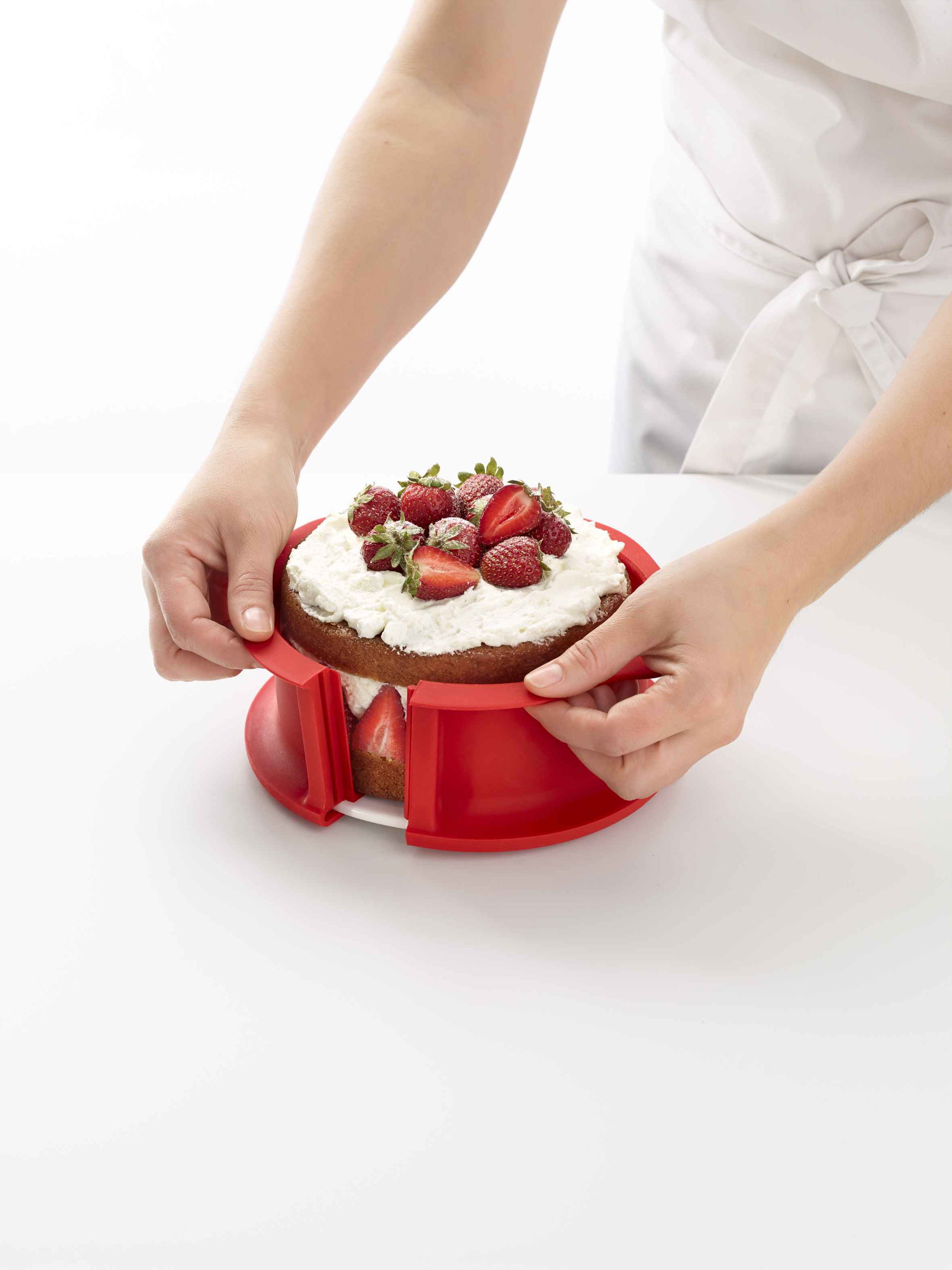 LEKUE Duo Red 15 cm červená - okrúhla tortová forma s vyberateľným dnom, silikónová