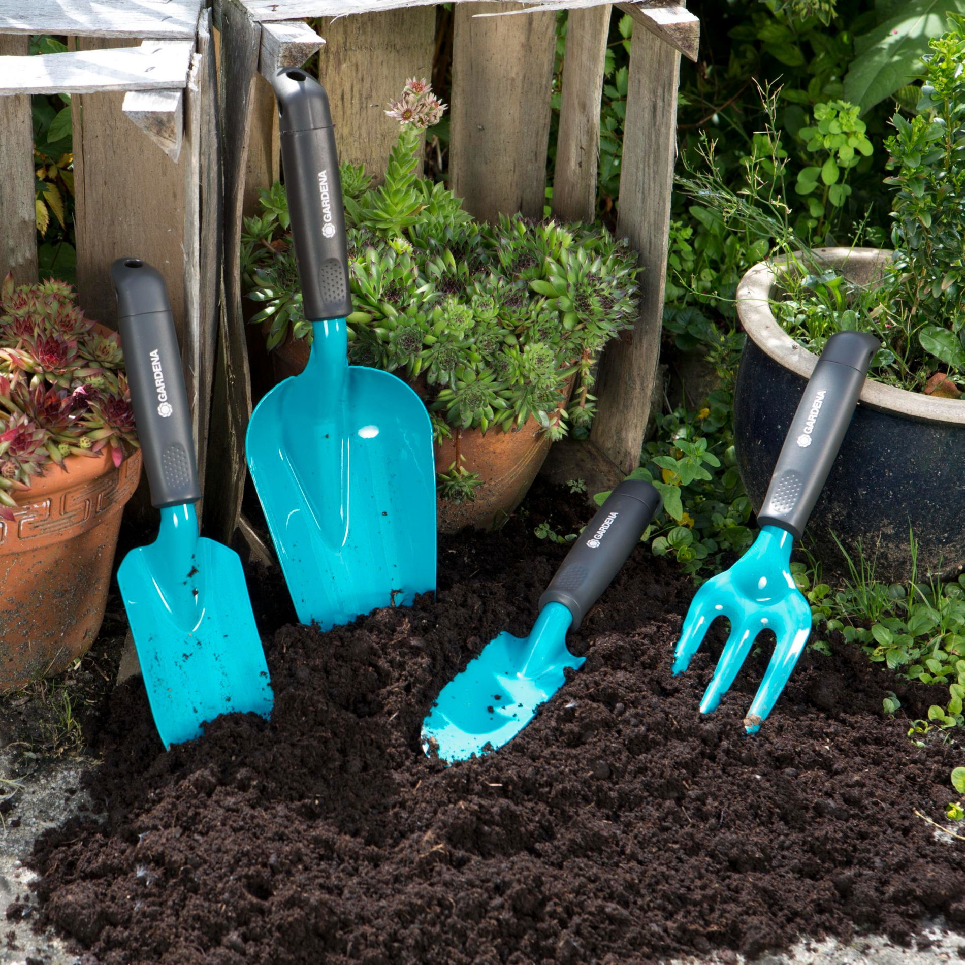 GARDENA záhradné náradie S - oceľová záhradná lopatka