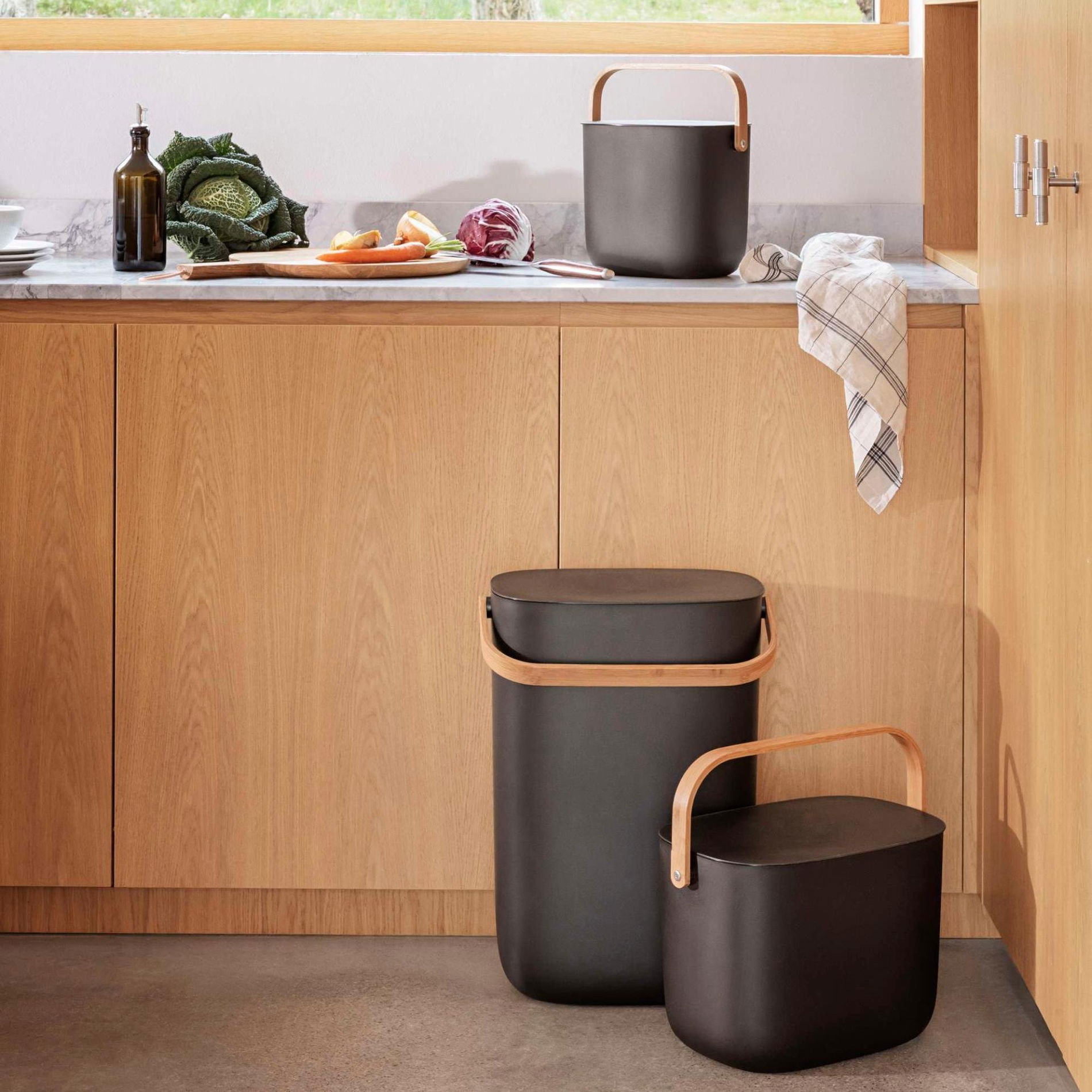 EVA SOLO - kosz na odpady do recyklingu Reflect 33 l