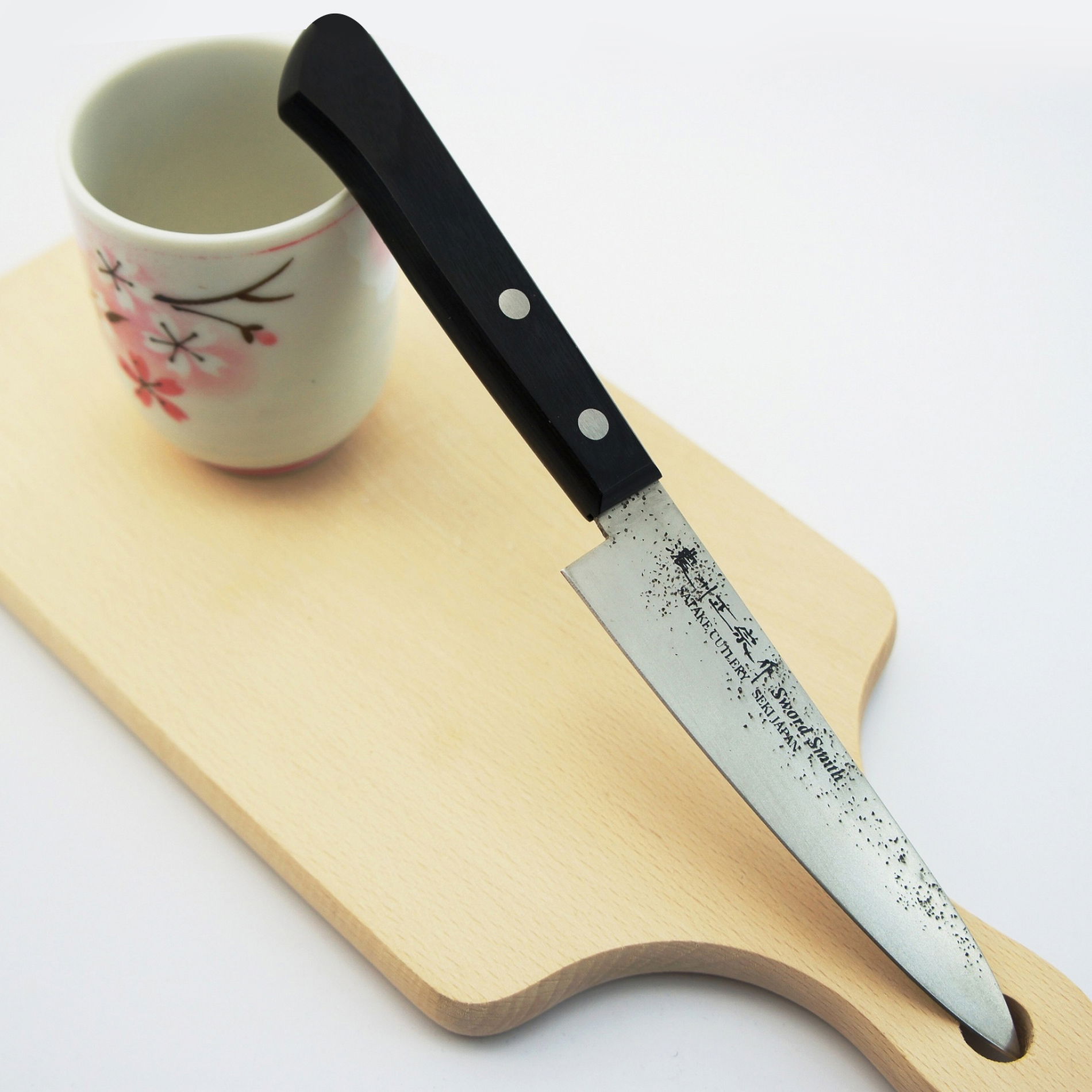 Univerzálny nôž z uhlíkovej ocele SATAKE NASHIJI BLACK ČIERNY 12 cm