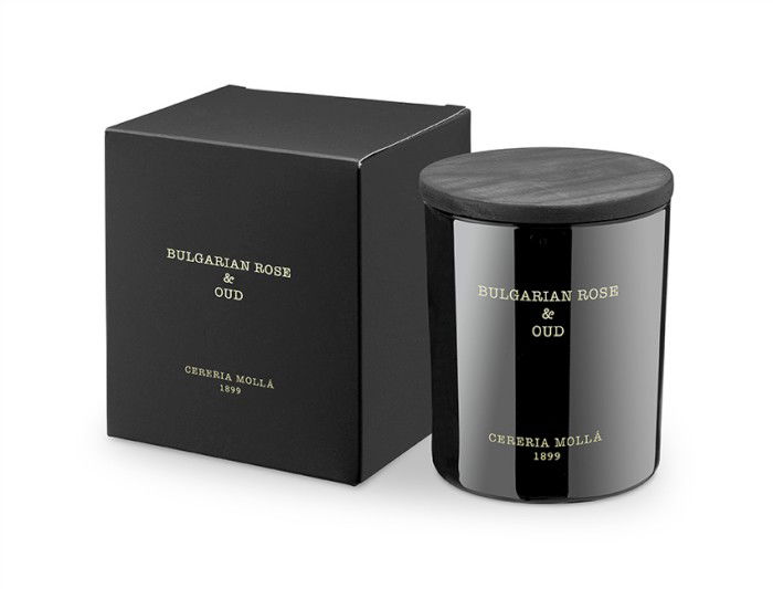 Świeca zapachowa sojowa w słoiku CERERIA MOLLA BOUTIQUE BULGARIAN ROSE AND OUD 230 g