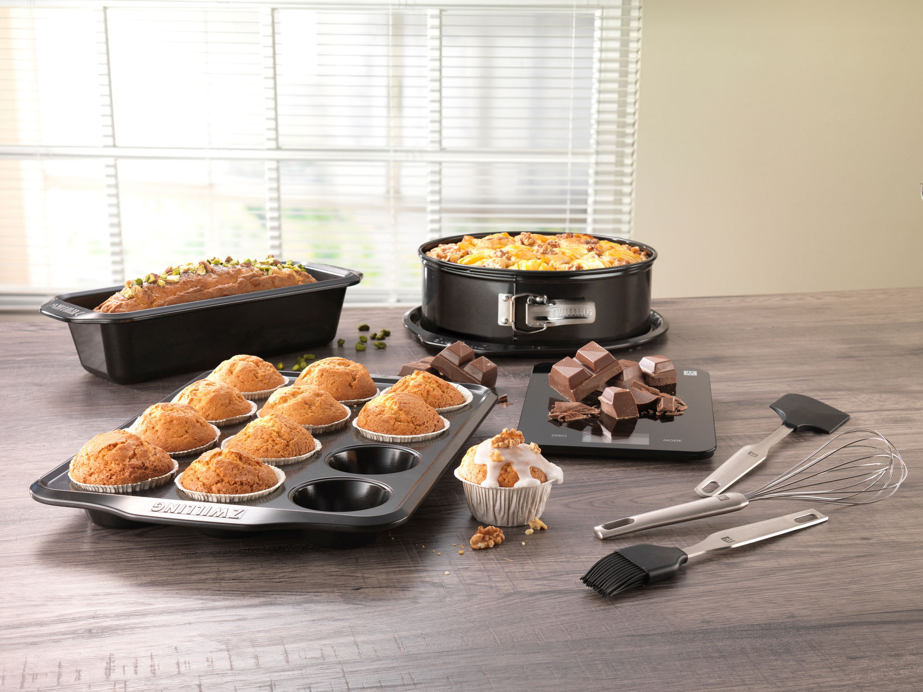 ZWILLING Dolce - forma na pečení 12 muffinů a dortíků z nerezové oceli