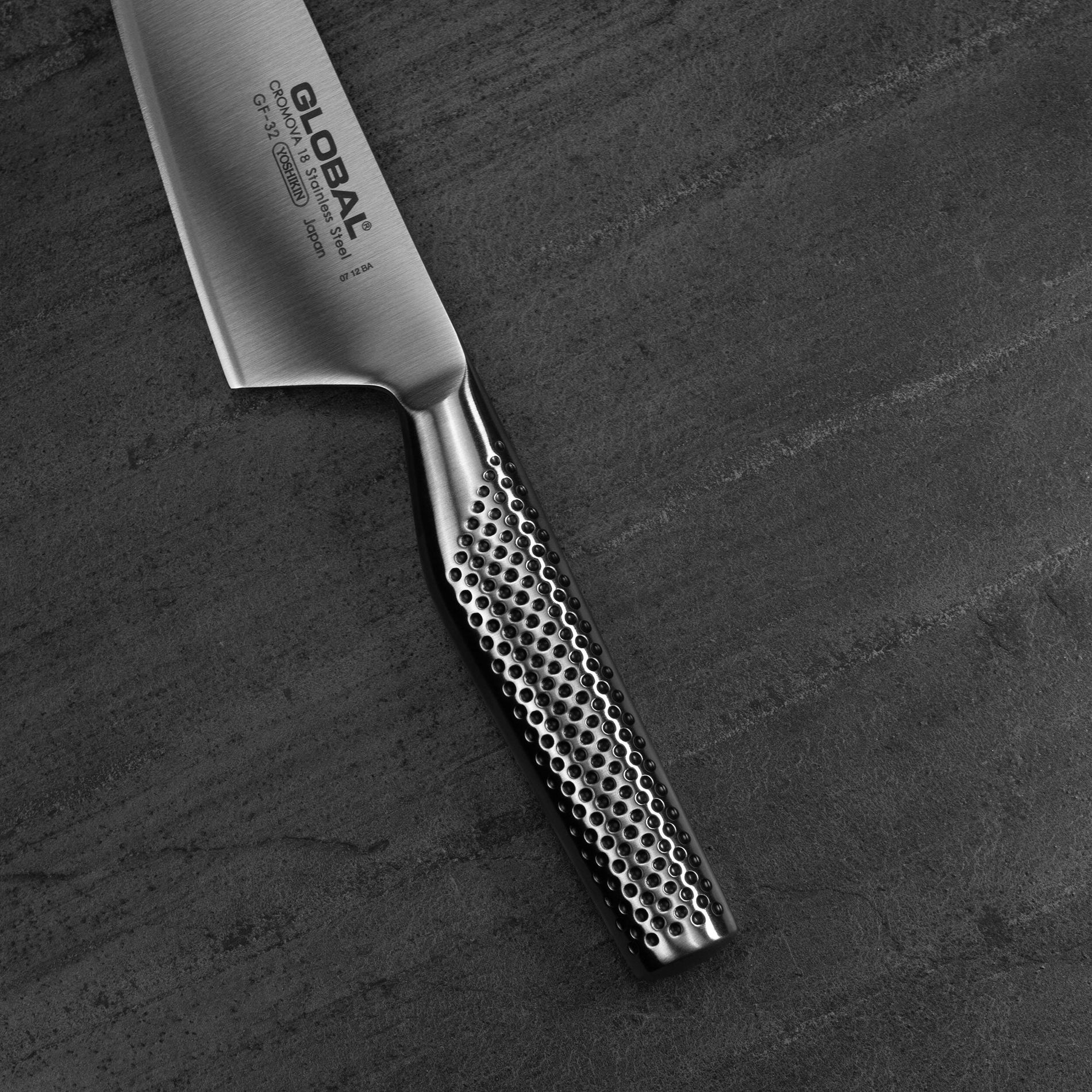 GLOBAL GF-32 16 cm - kuchařský nůž z nerezové oceli