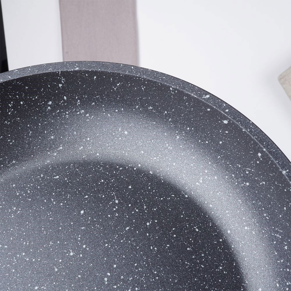 Granitová nepriľnavá panvica GRANDE ONE ČIERNA 20 cm
