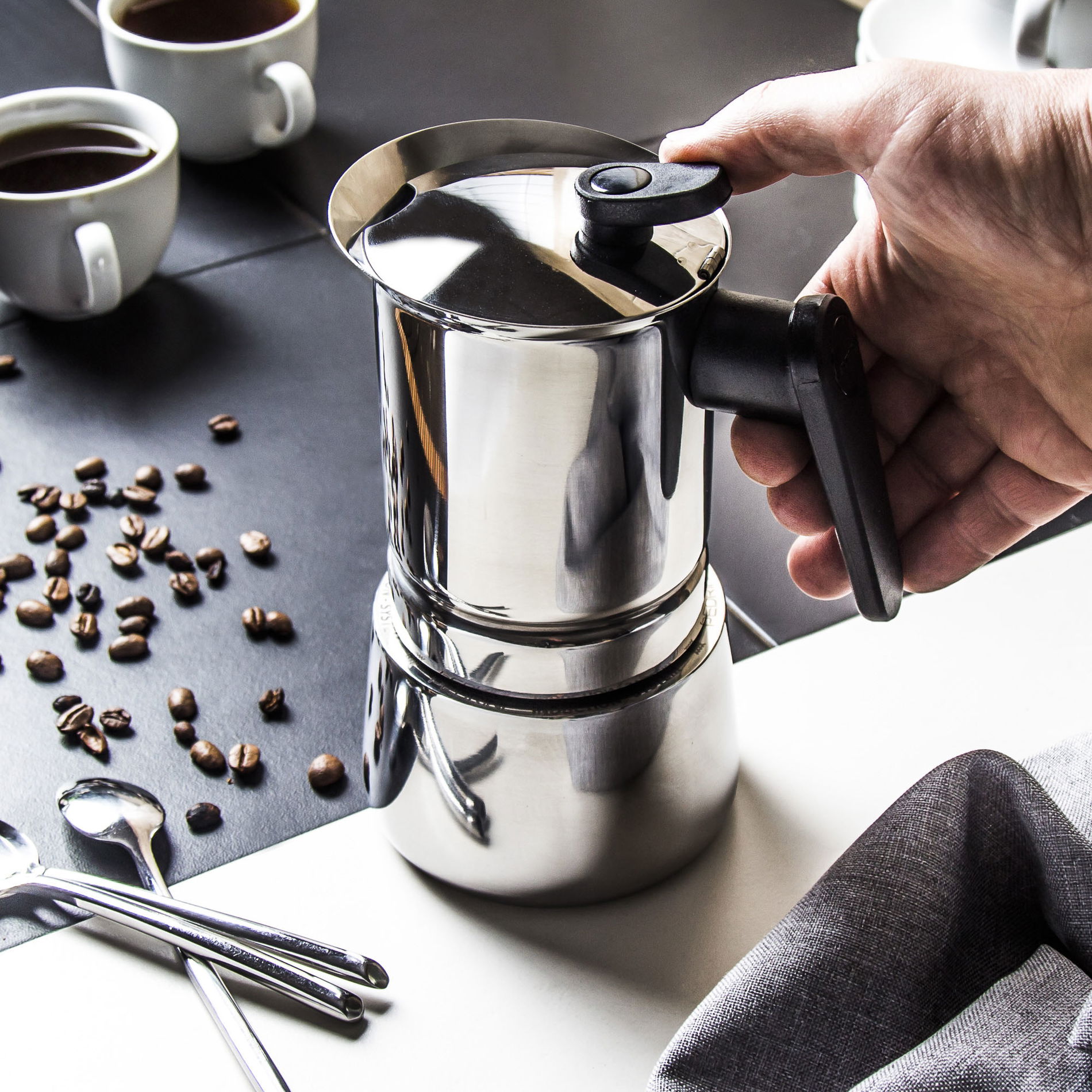 PEDRINI Steel Moka na 6 filiżanek espresso (6 tz) - kawiarka stalowa ciśnieniowa