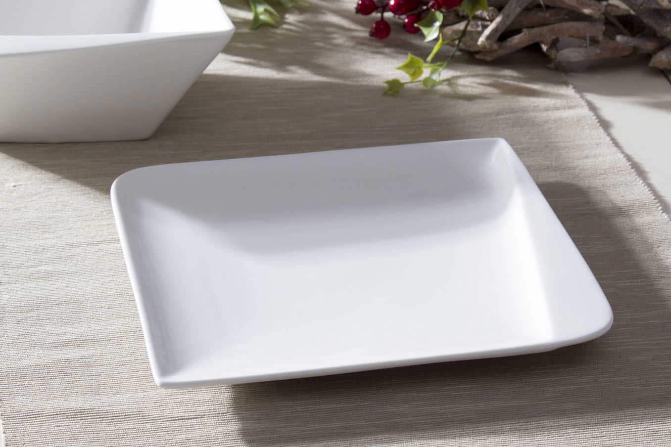 Porcelánový dezertní talíř HOME DELUX QUATRE 21 x 21 cm