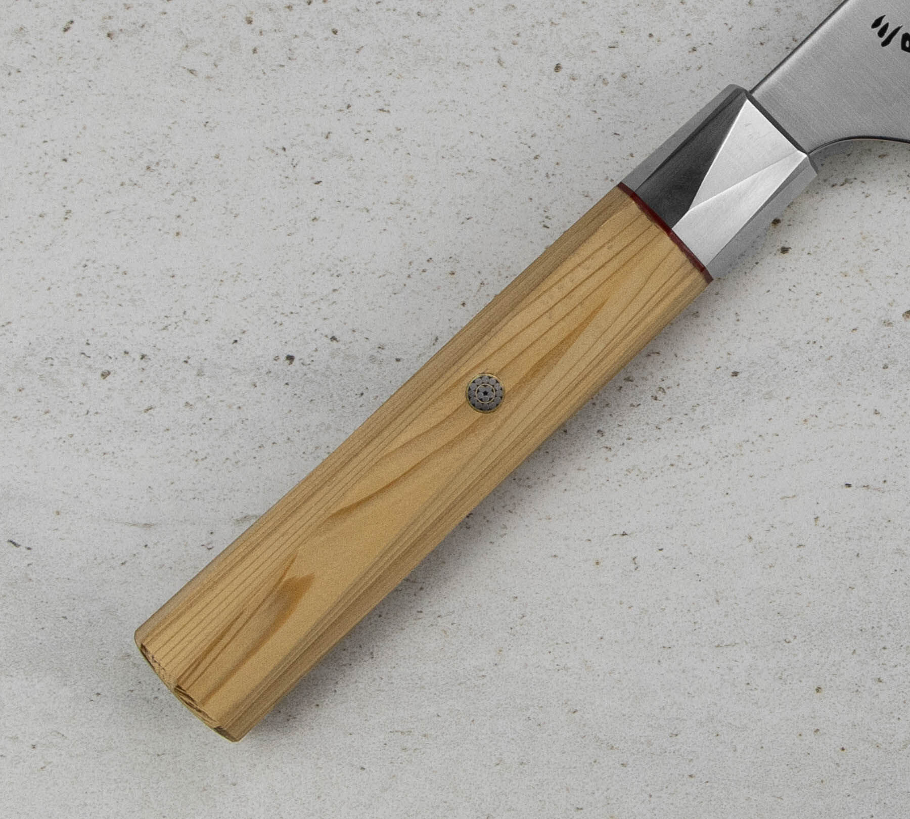 MCUSTA Zanmai Beyond Aogami Super 18 cm - japonský nôž Santoku z uhlíkovej ocele