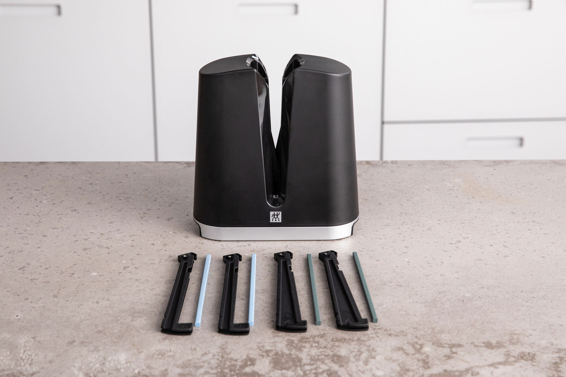 ZWILLING V-Edge – keramický brousek na nože (ostřič)