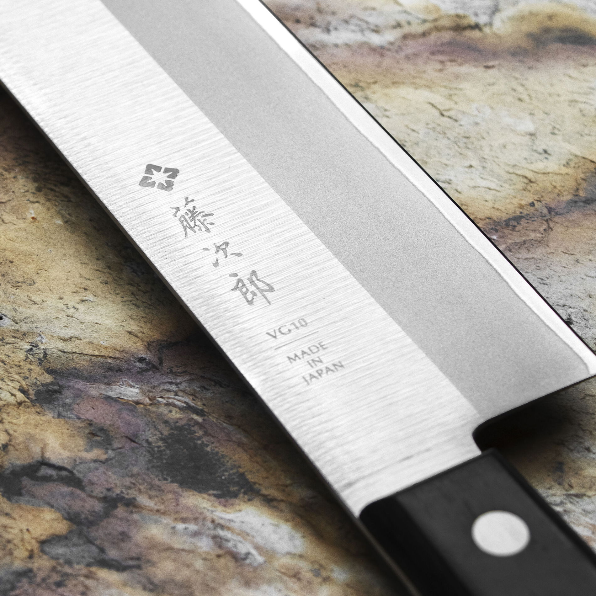 TOJIRO Basic 16,5 cm - japonský nôž Nakiri na zeleninu z nerezovej ocele