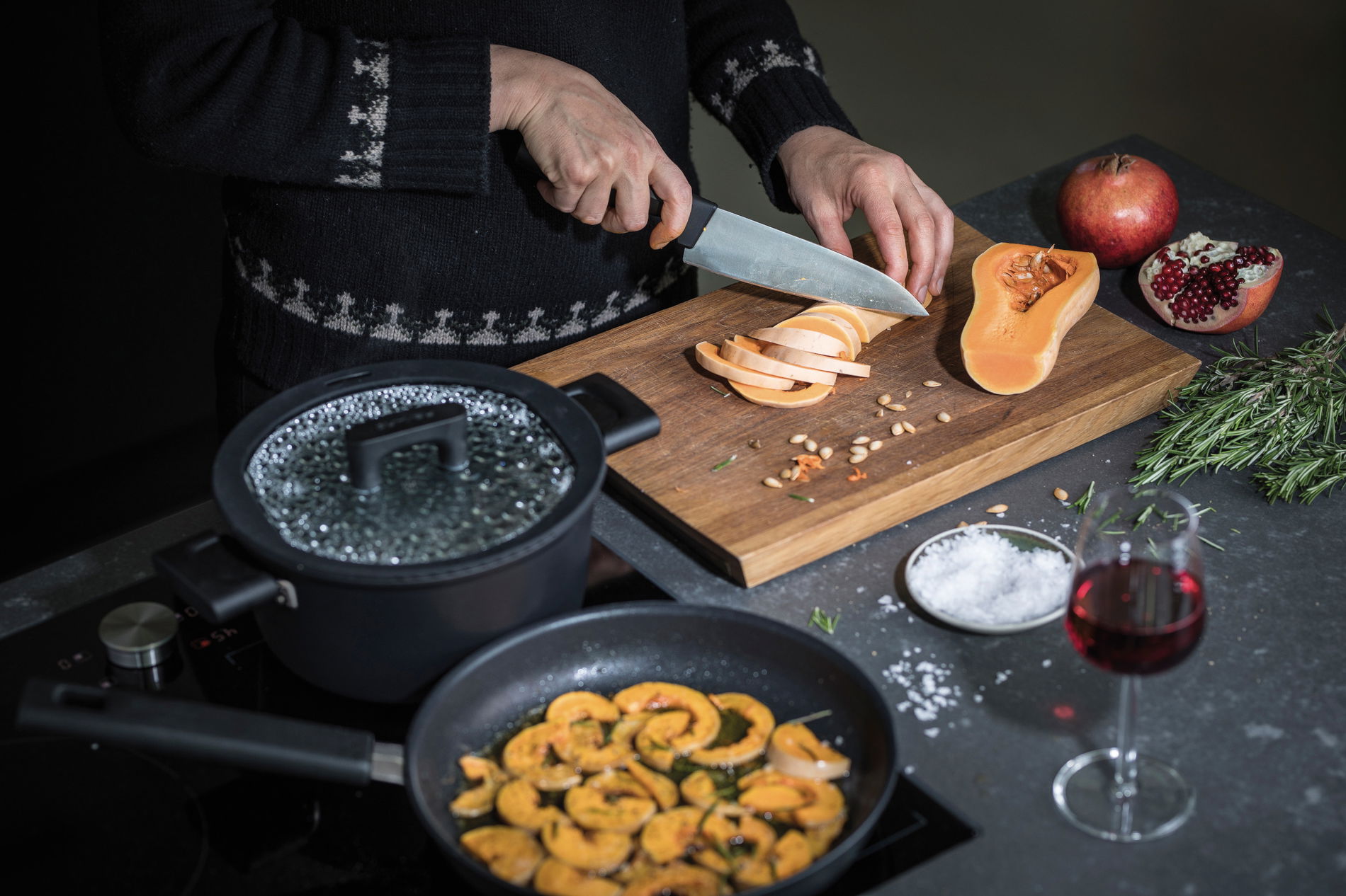 FISKARS Hard Face 28 cm czarna - patelnia nieprzywierająca