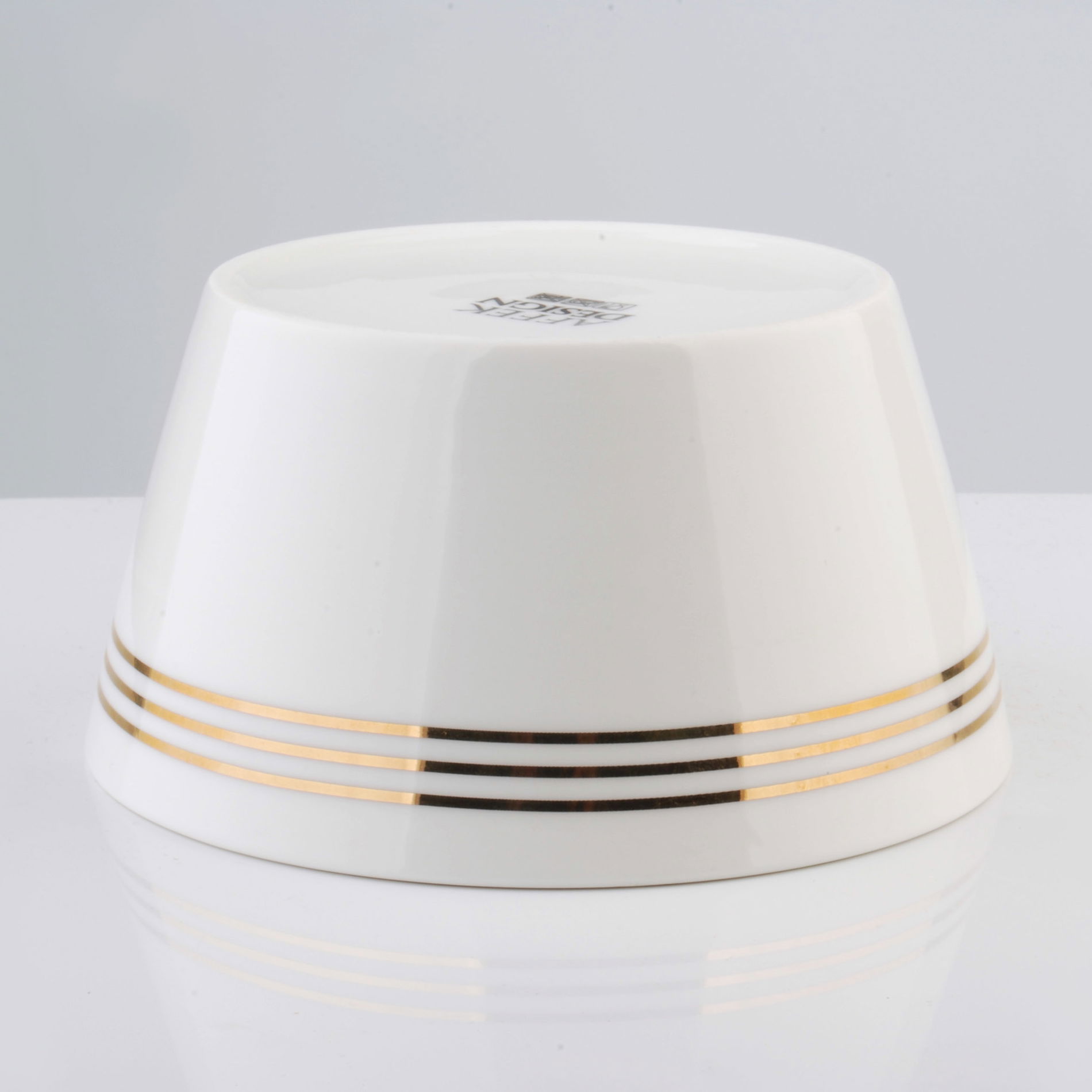 Porcelánová mísa / salátová mísa AFFEK DESIGN MIRELLA GOLD bílá 0,58 l