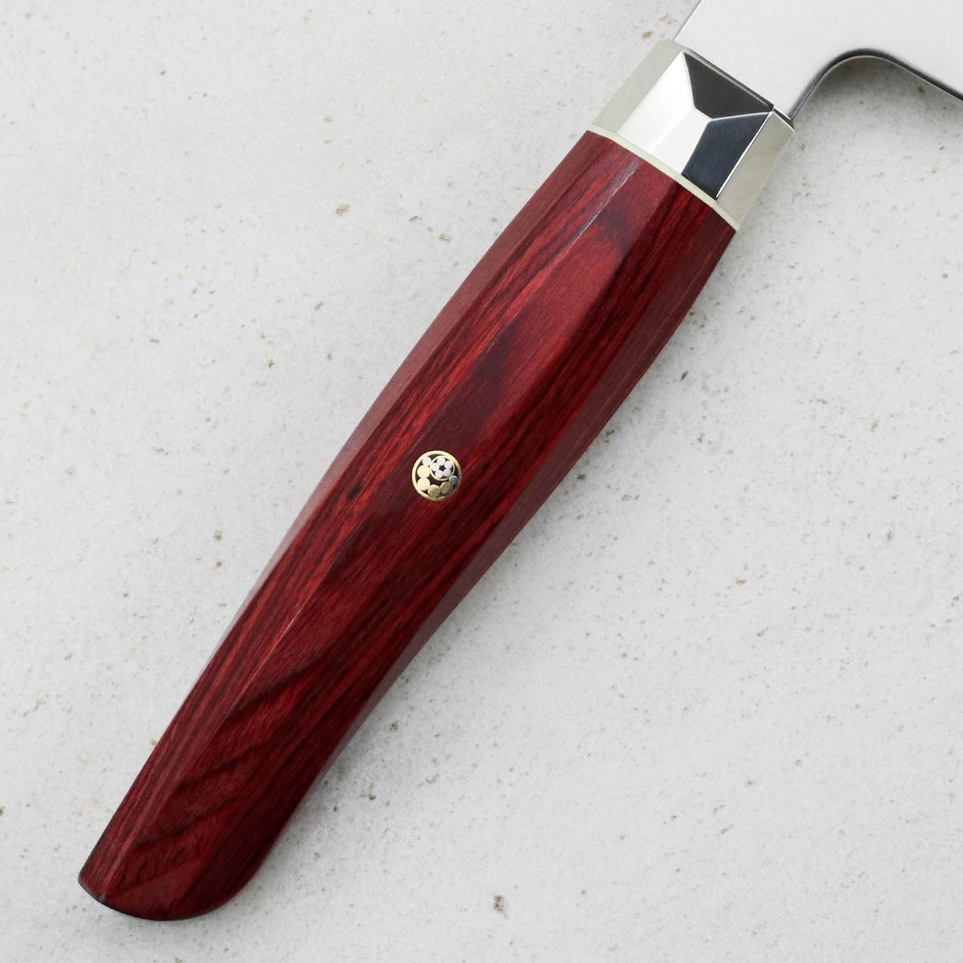 MCUSTA Zanmai Red Revolution 18 cm - japonský nůž Santoku z nerezové oceli