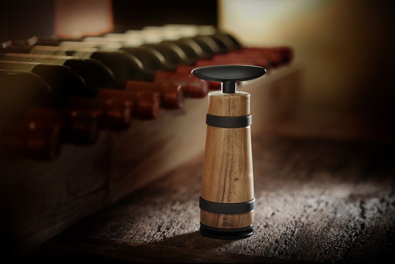 PEUGEOT Barrel - dřevěná vývrtka / otvírák na víno