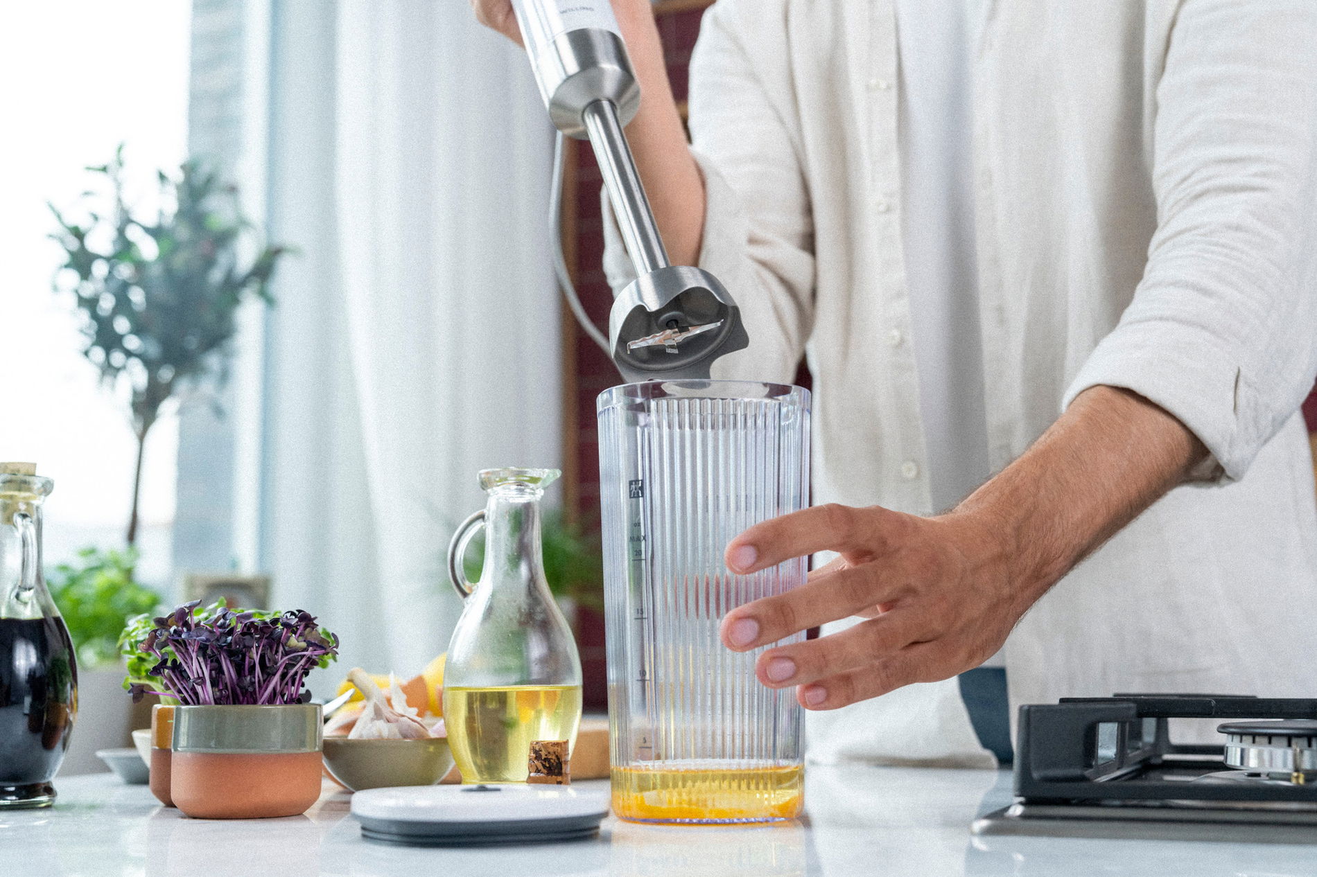 ZWILLING Enfinigy 800 W biely - ručný kuchynský mixér