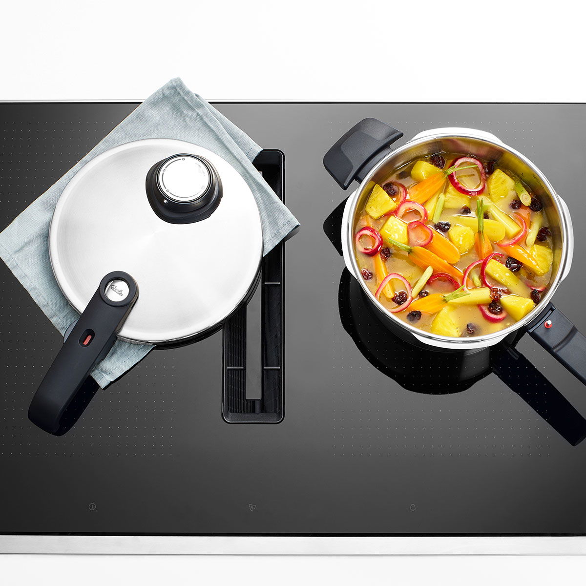 FISSLER Vitavit Premium 8 l - tlakový hrnec s vložkou pro vaření na páře z nerezové oceli